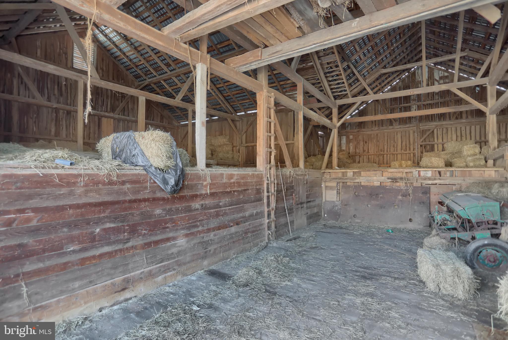 PERRY COUNTY - Farm