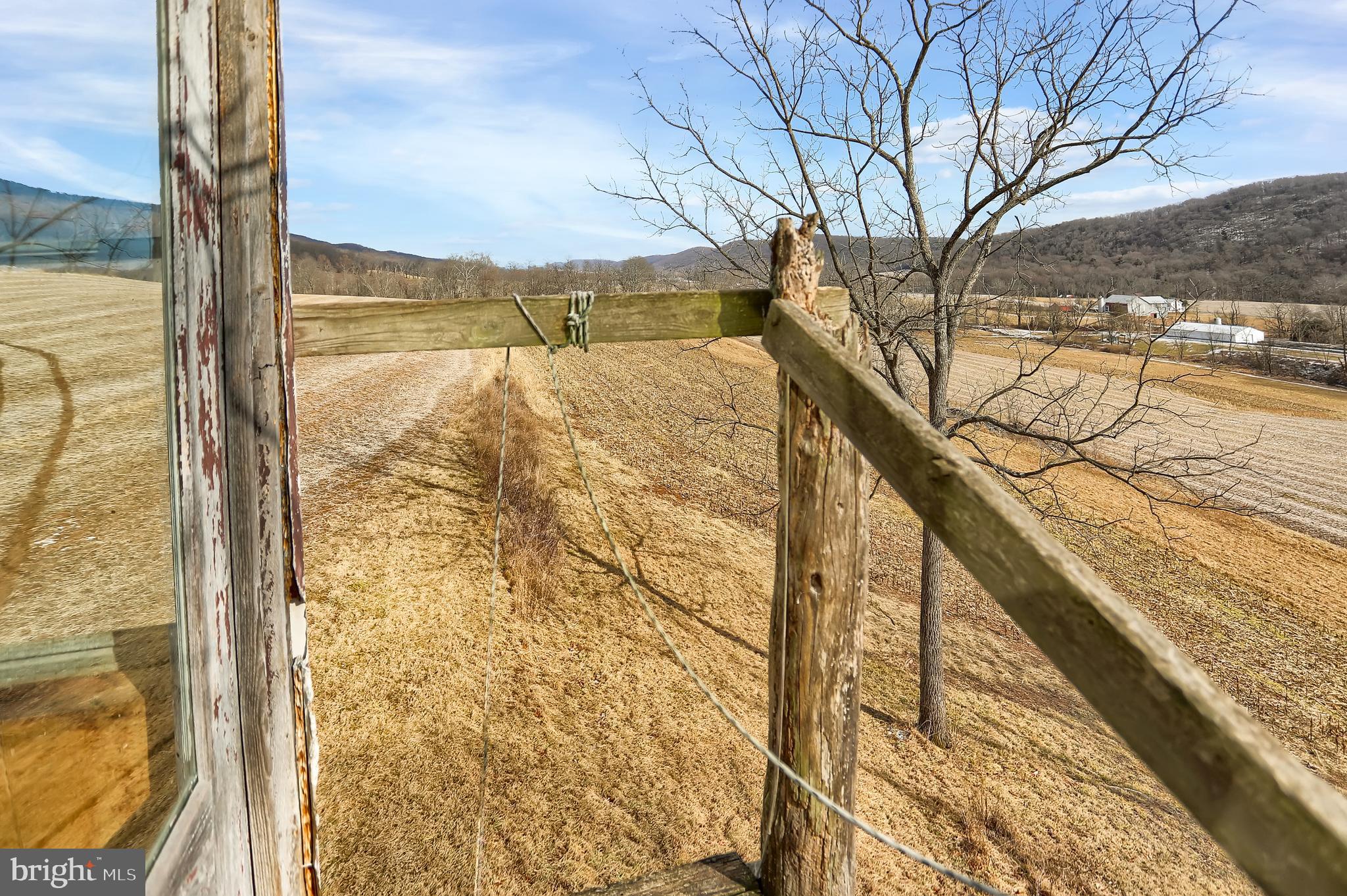 PERRY COUNTY - Farm