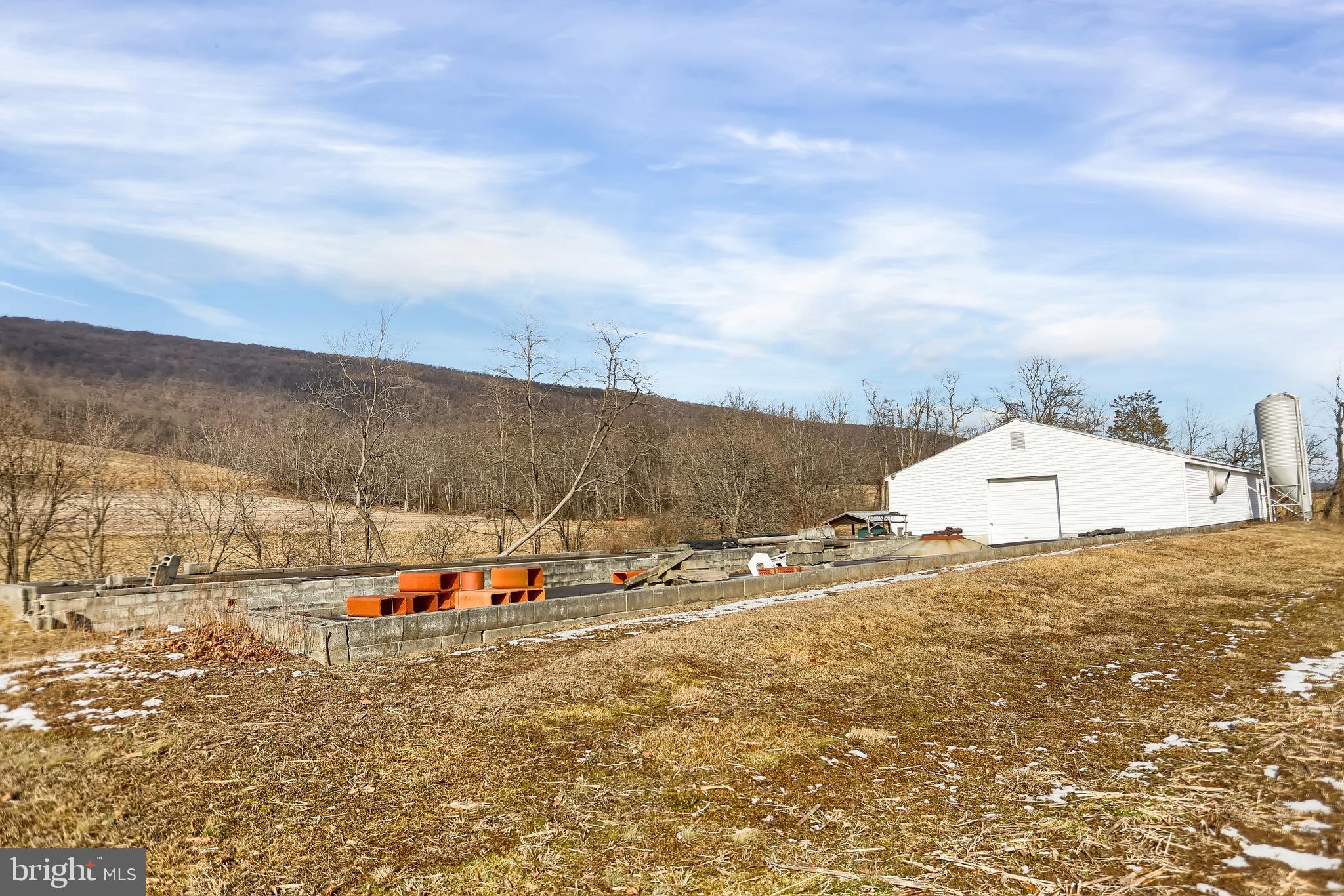 PERRY COUNTY - Farm