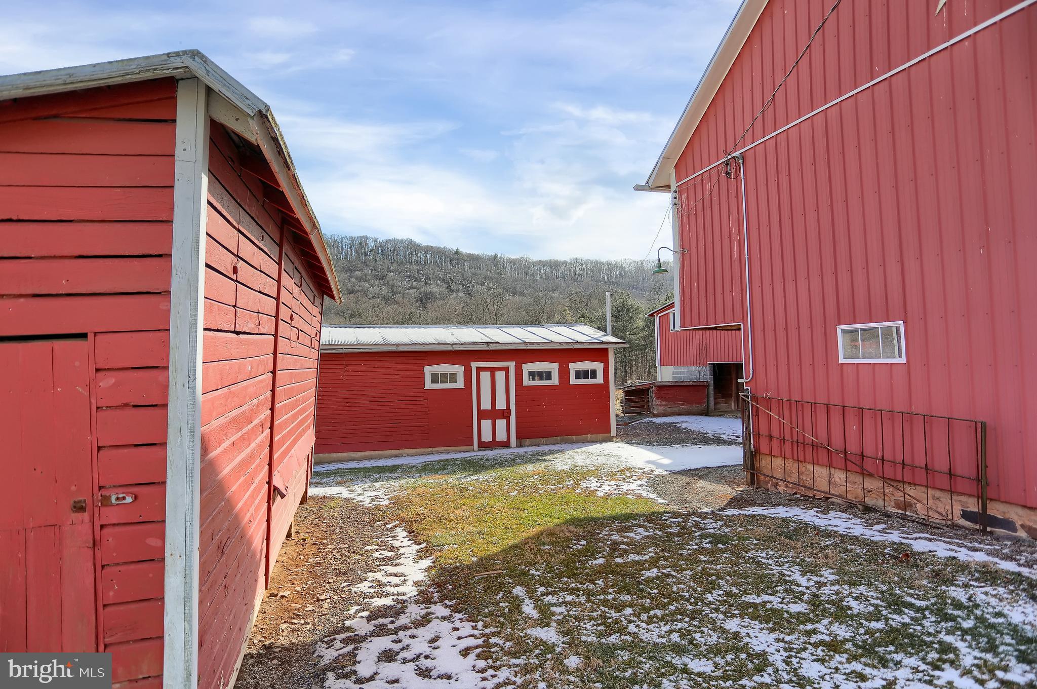 PERRY COUNTY - Farm
