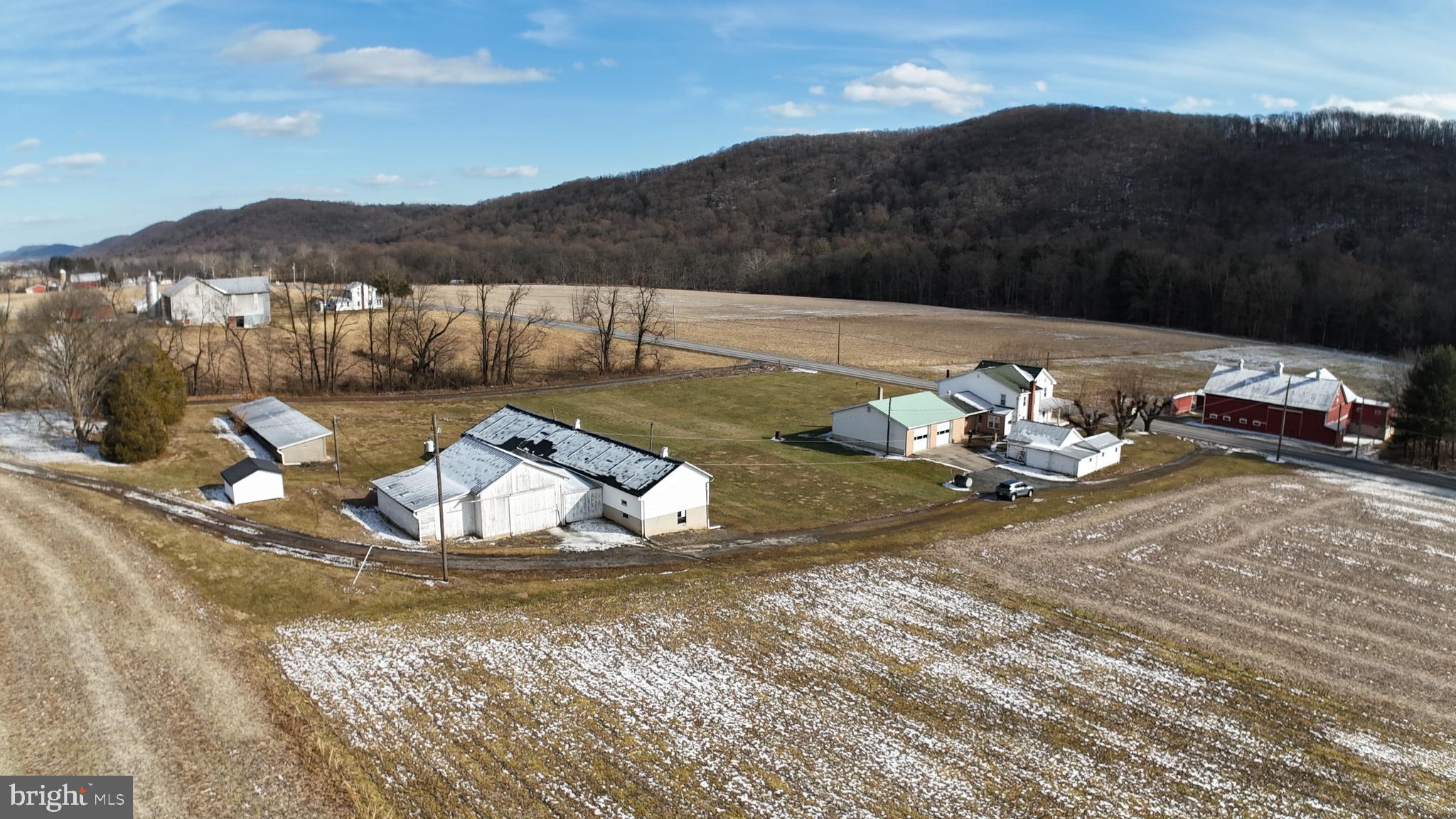 PERRY COUNTY - Farm
