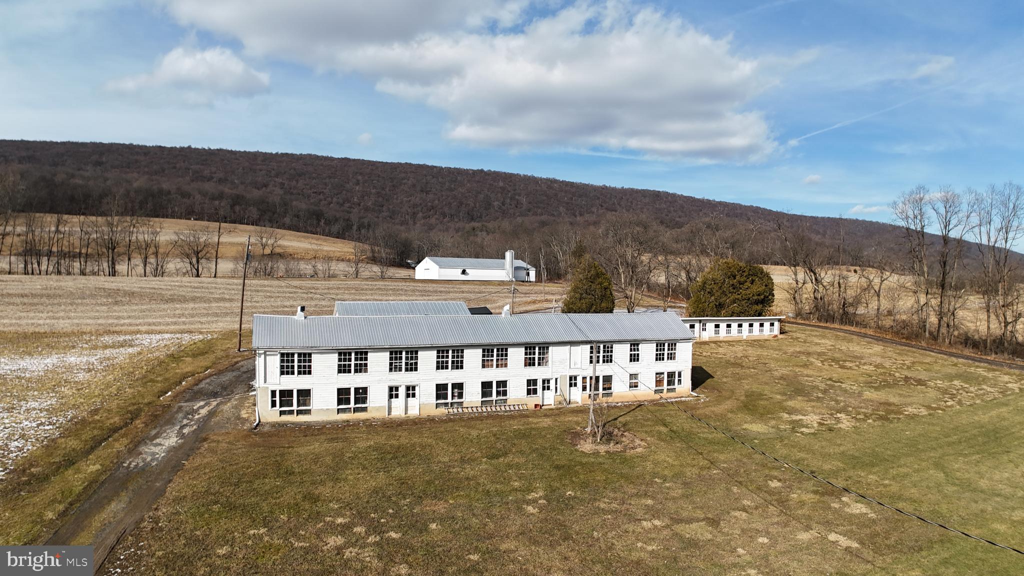 PERRY COUNTY - Farm
