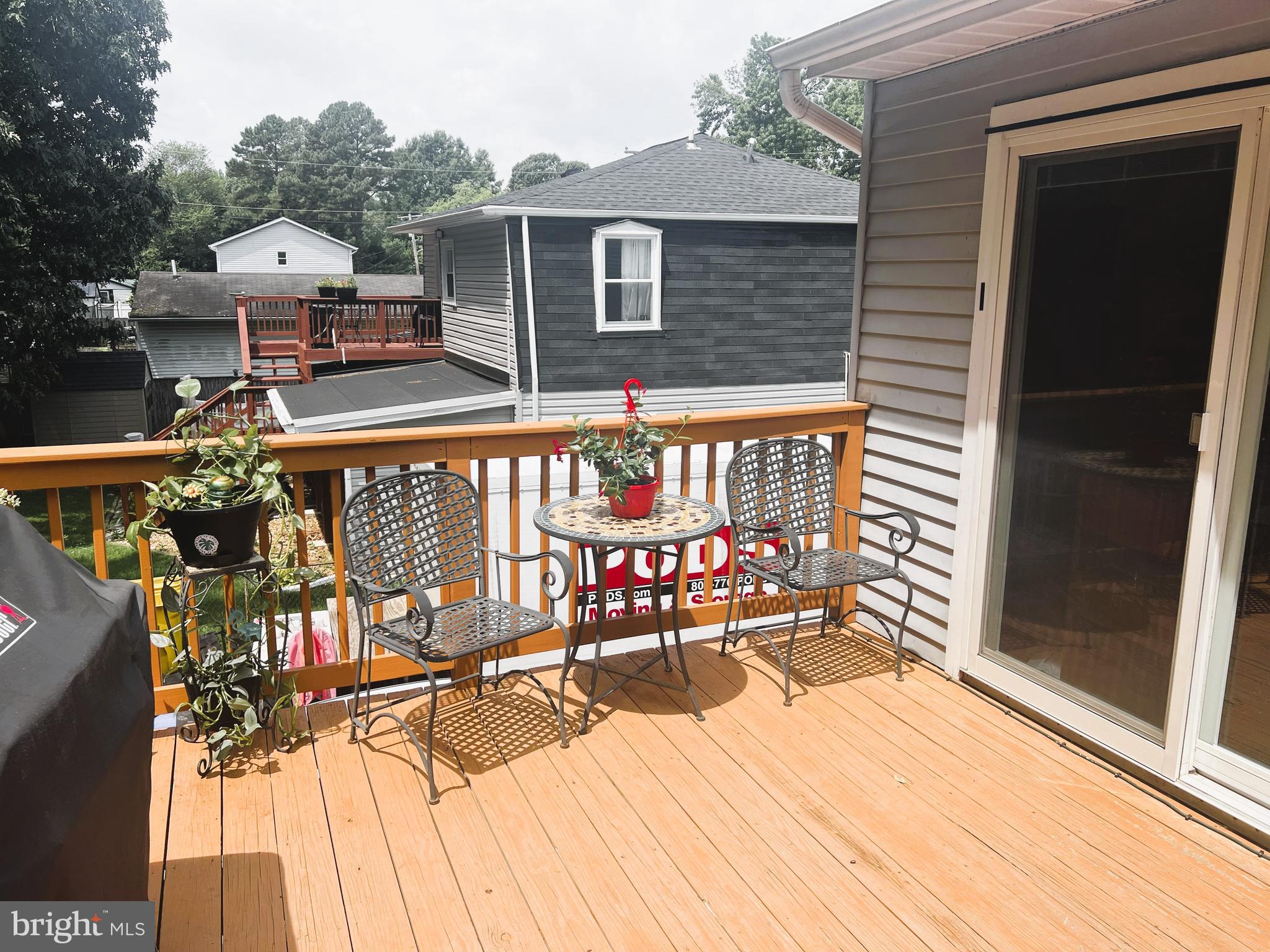 CEDARHURST ON THE BAY - Residential