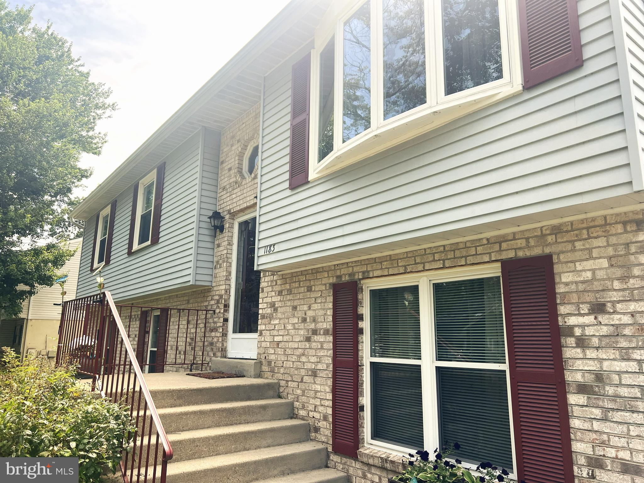 CEDARHURST ON THE BAY - Residential