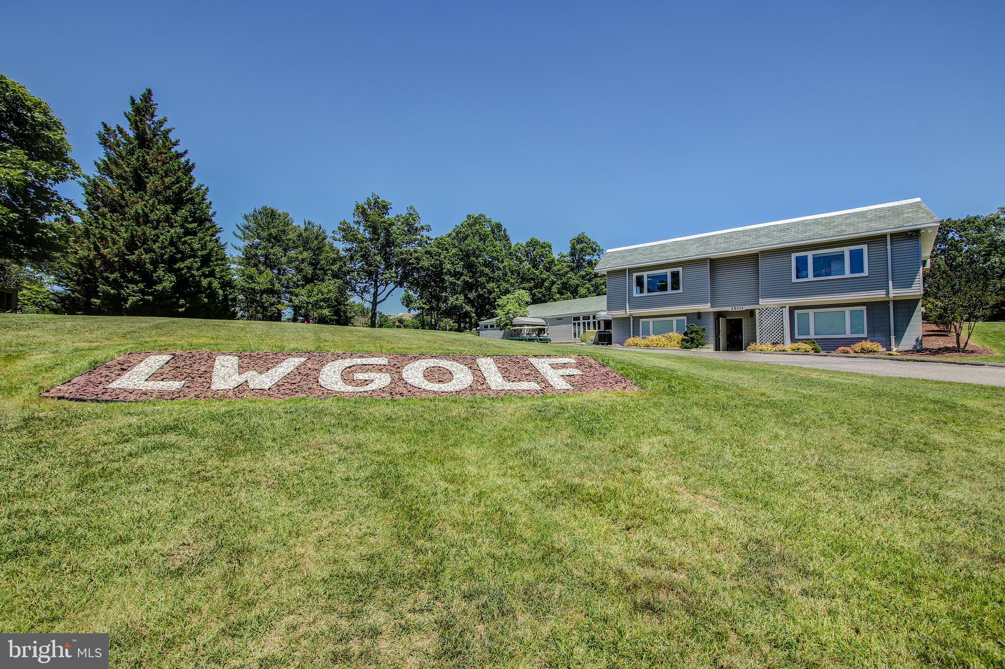 GREENS AT LEISURE WORLD - Residential