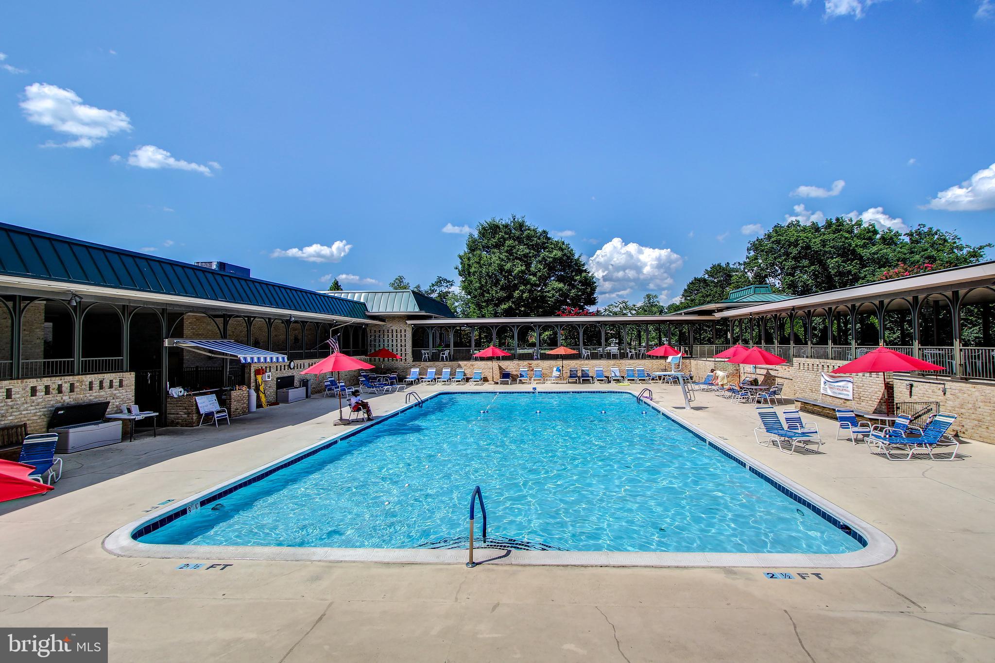 GREENS AT LEISURE WORLD - Residential
