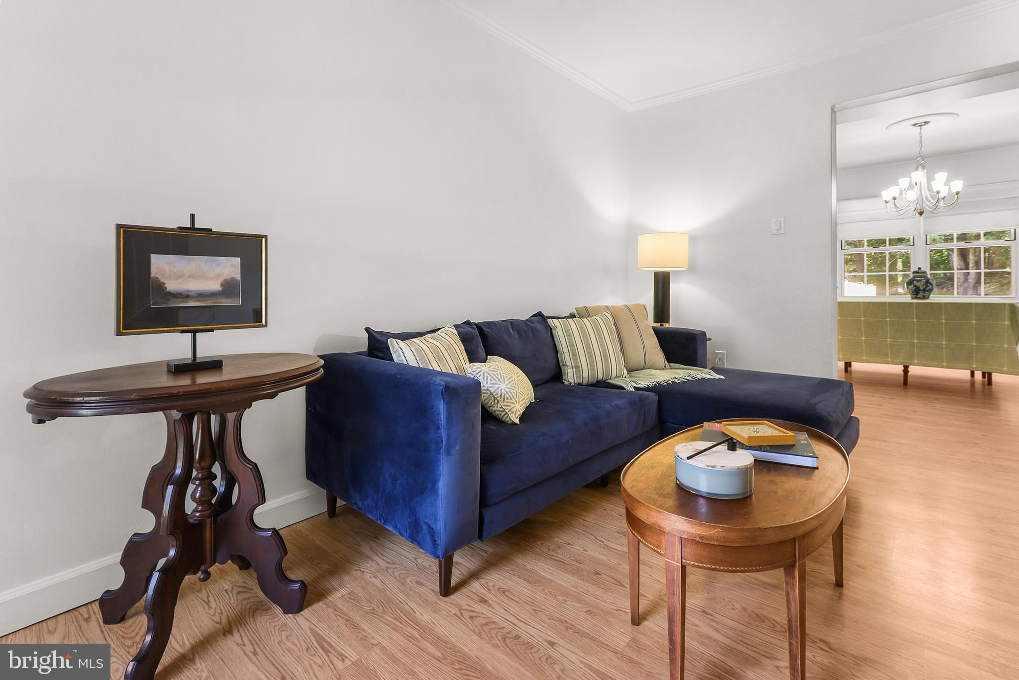 BELMONT - Residential