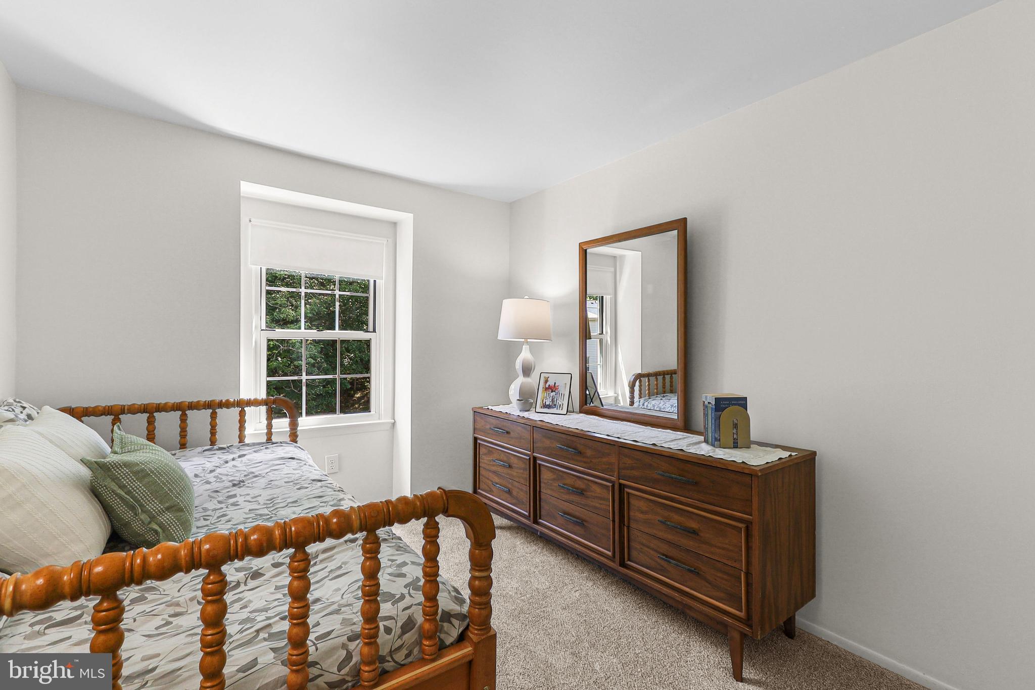 BELMONT - Residential