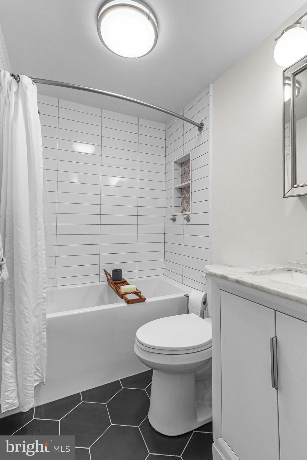 BELMONT - Residential