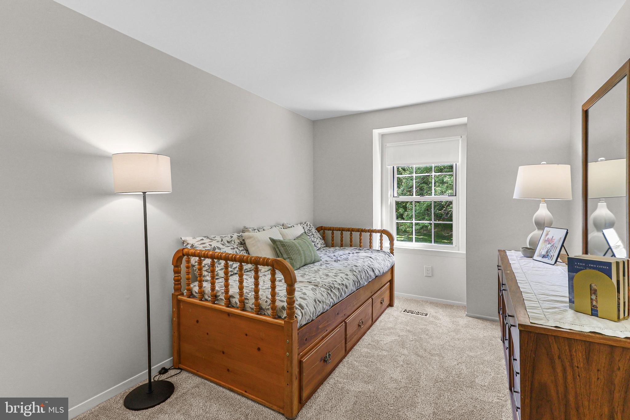 BELMONT - Residential