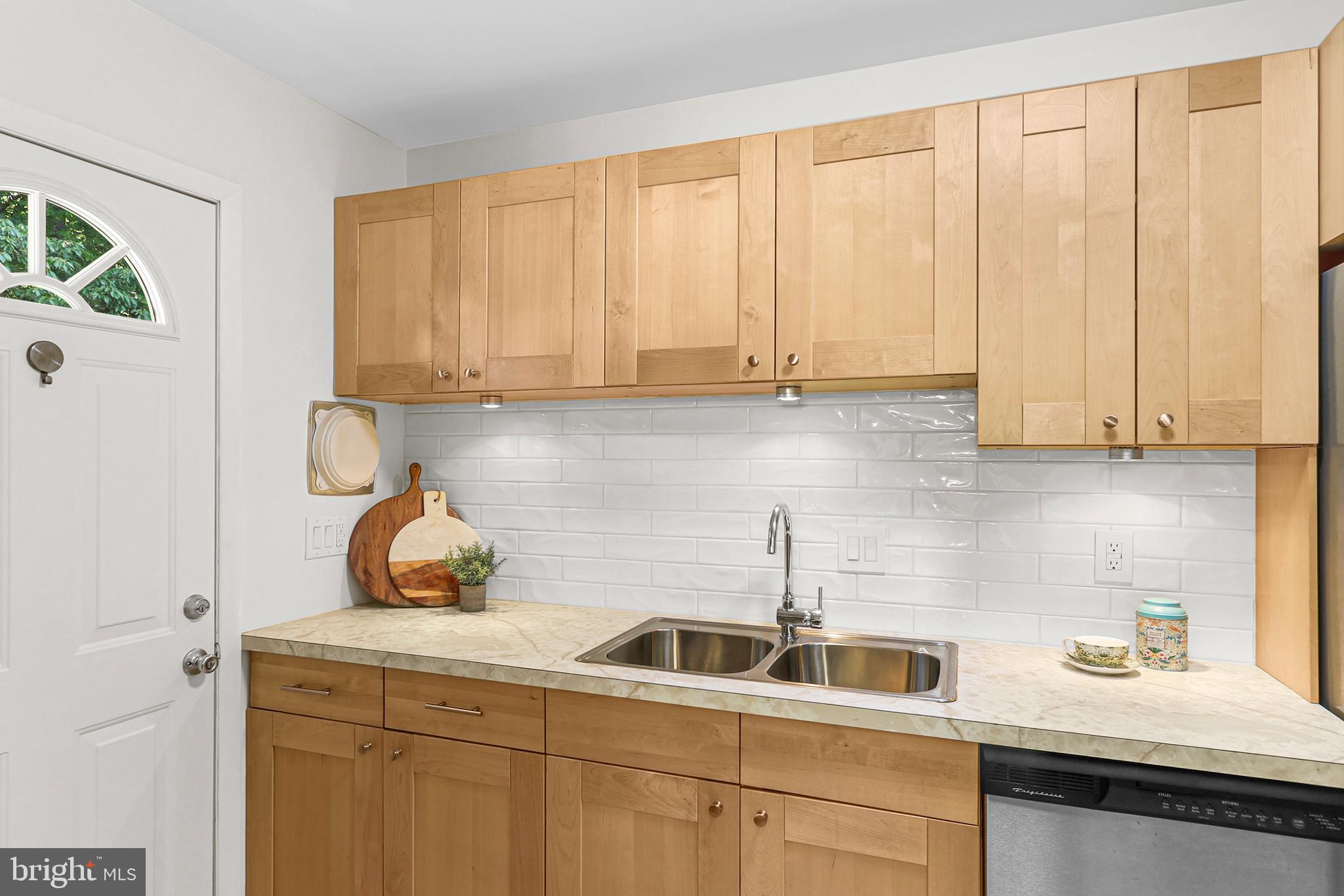 BELMONT - Residential