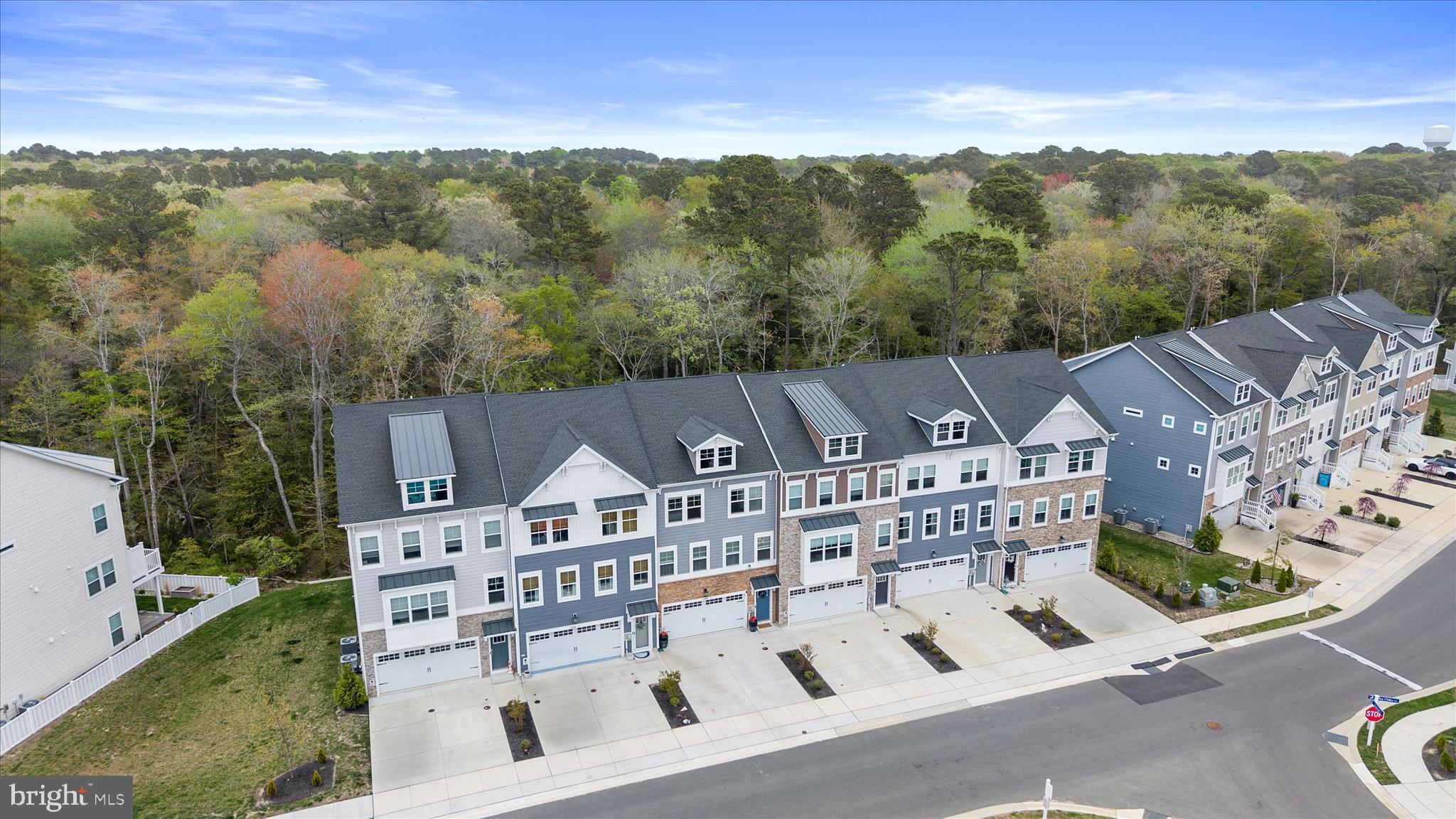 SEA OAKS VILLAGE - Residential