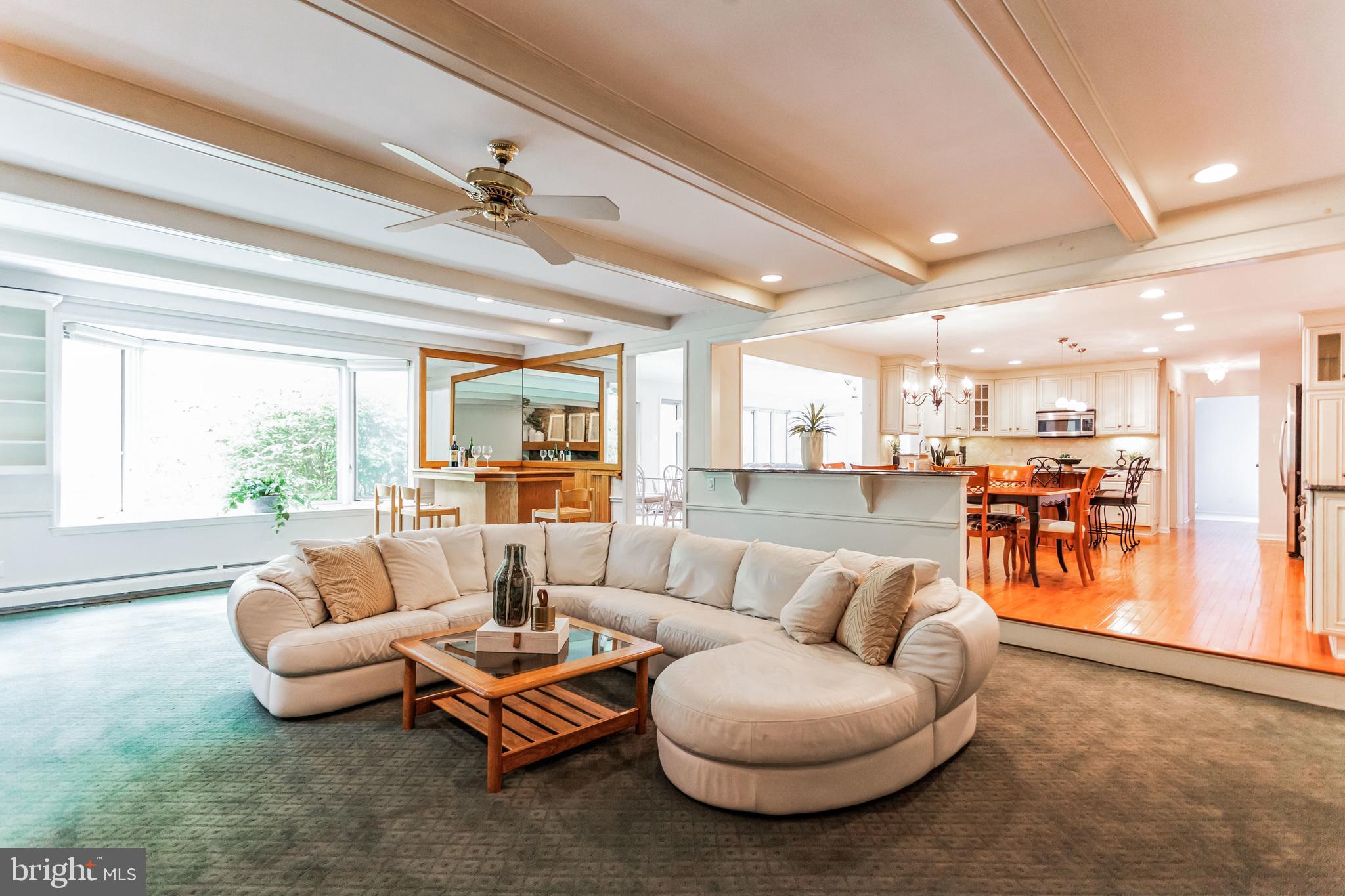 COLLEGE PARK - Residential