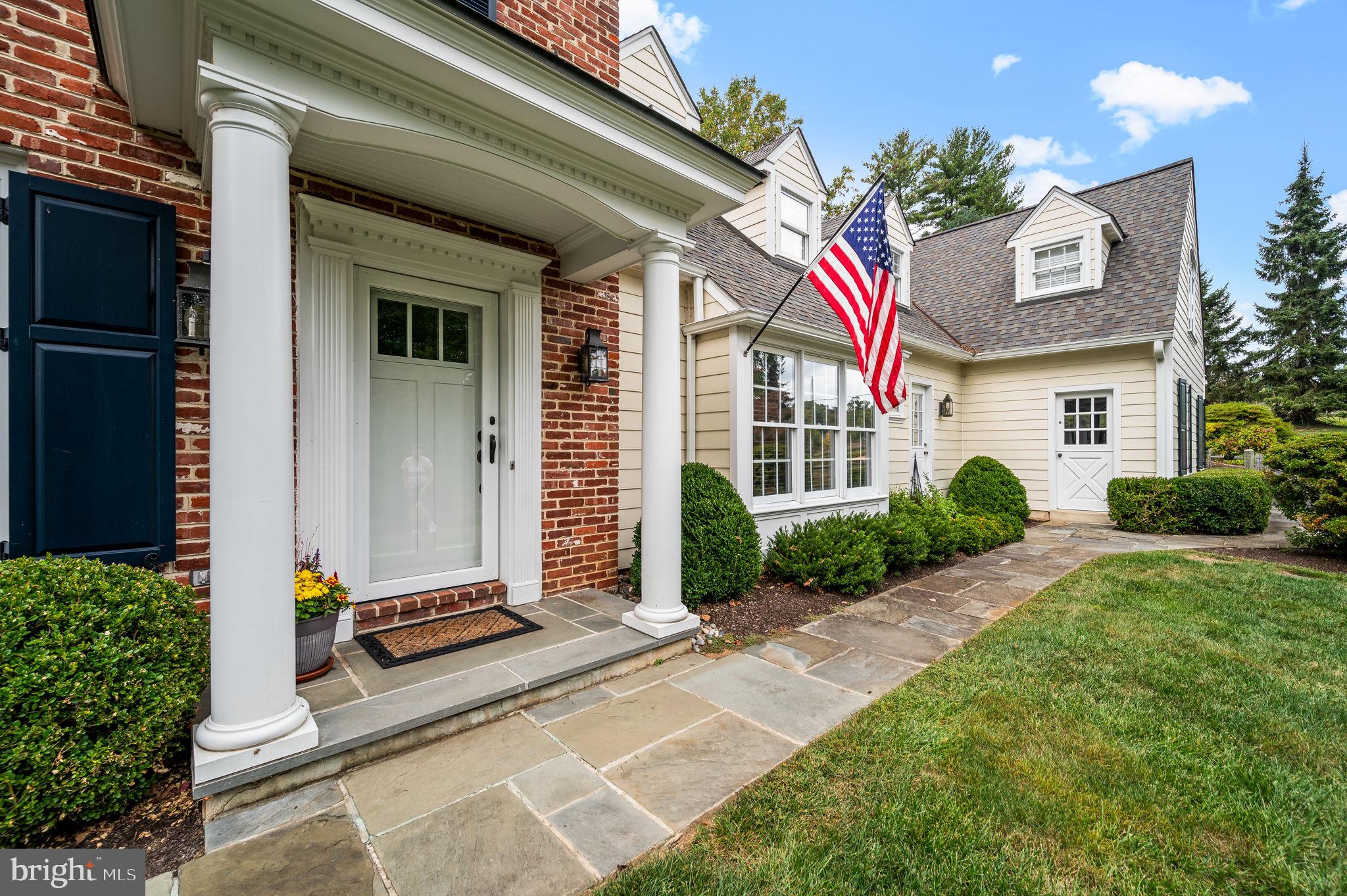 RADNOR HUNT - Residential