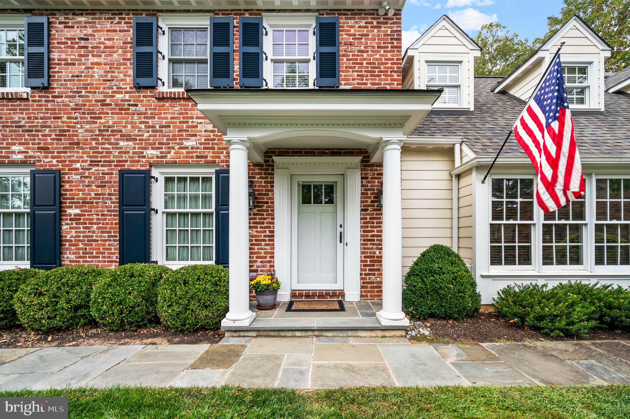 RADNOR HUNT - Residential