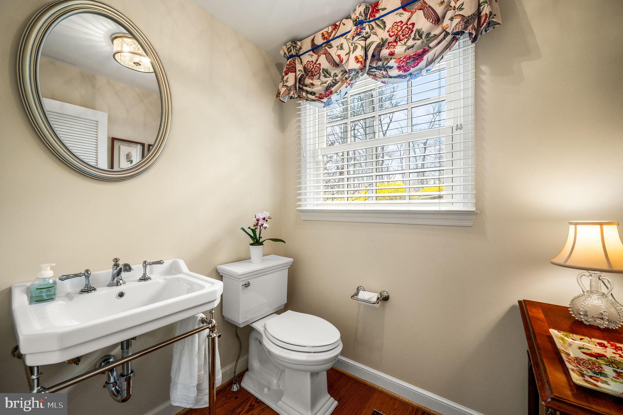 RADNOR HUNT - Residential