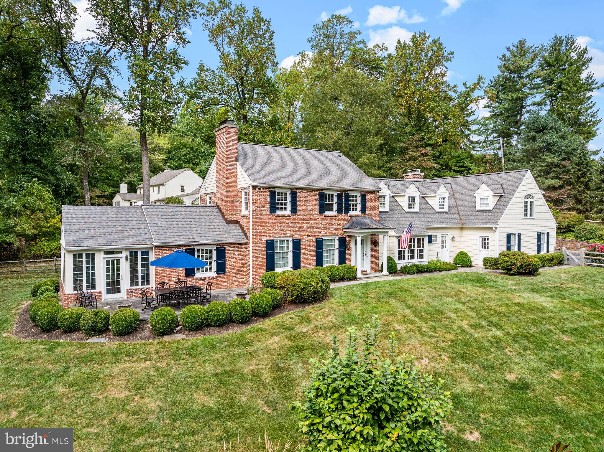RADNOR HUNT - Residential