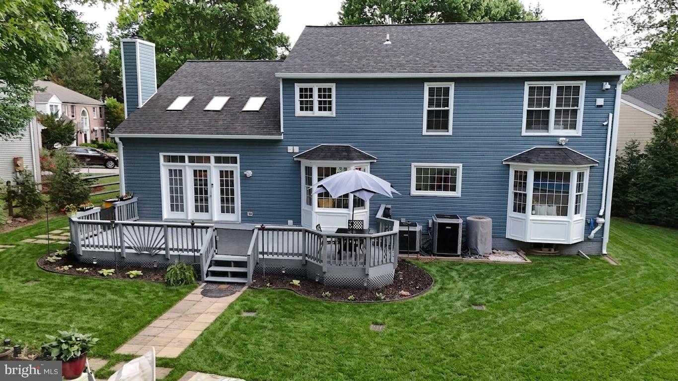 GUNNERS LAKE VILLAGE - Residential