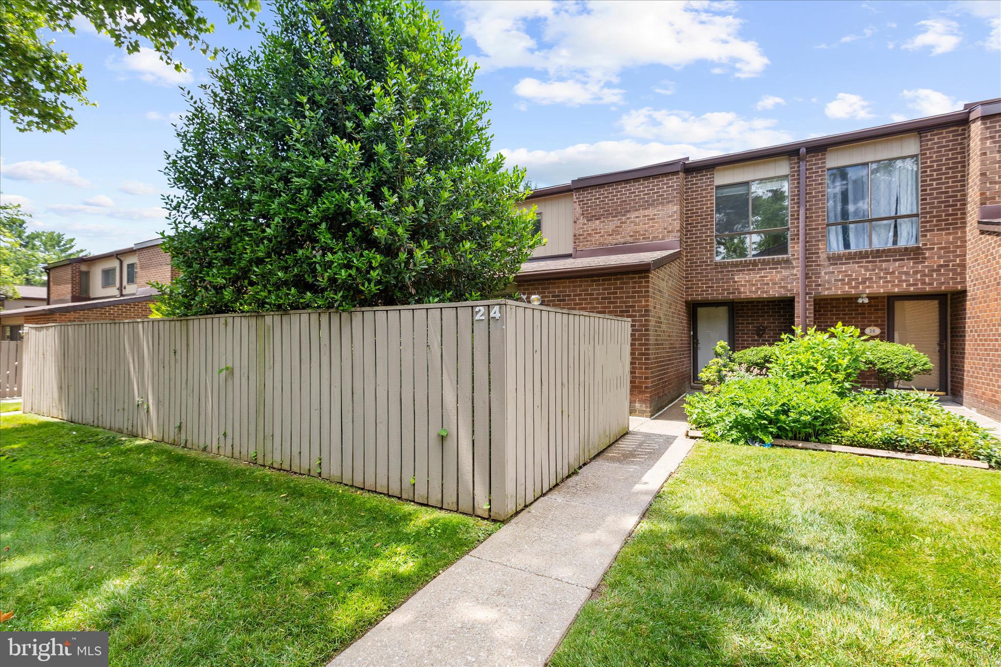 ANNEN WOODS - Residential