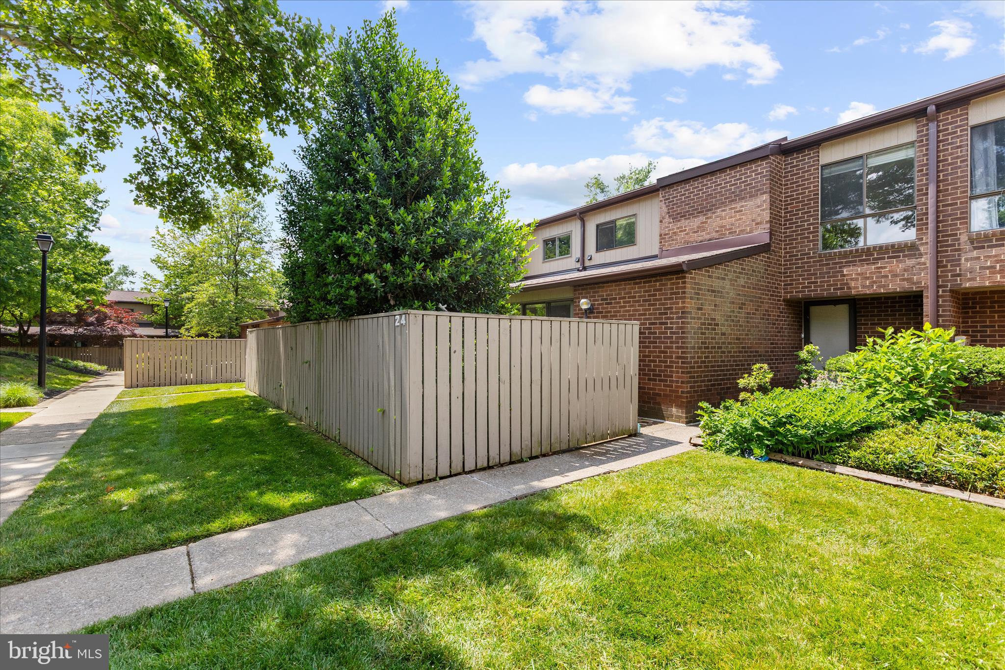 ANNEN WOODS - Residential