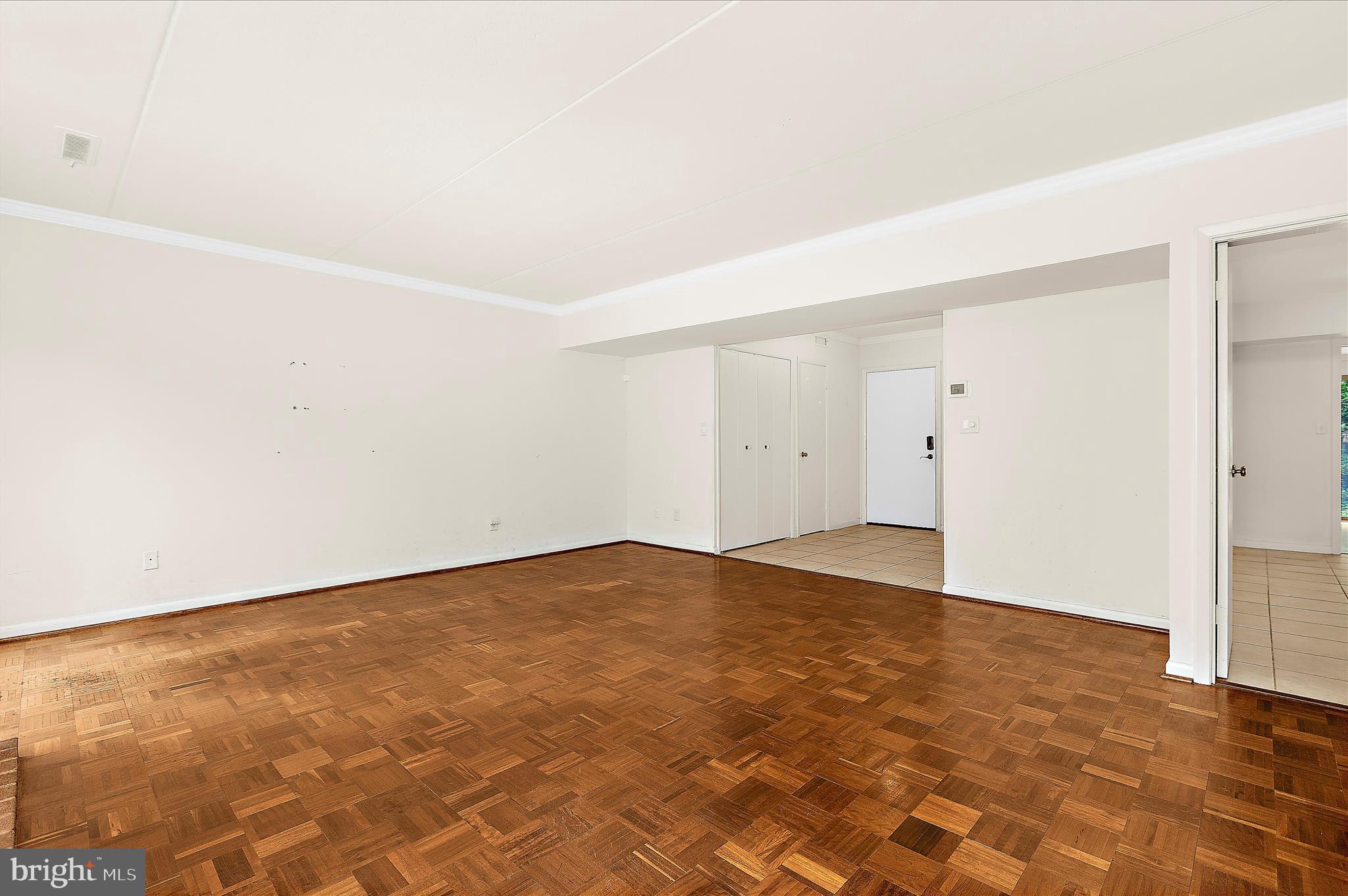 ANNEN WOODS - Residential