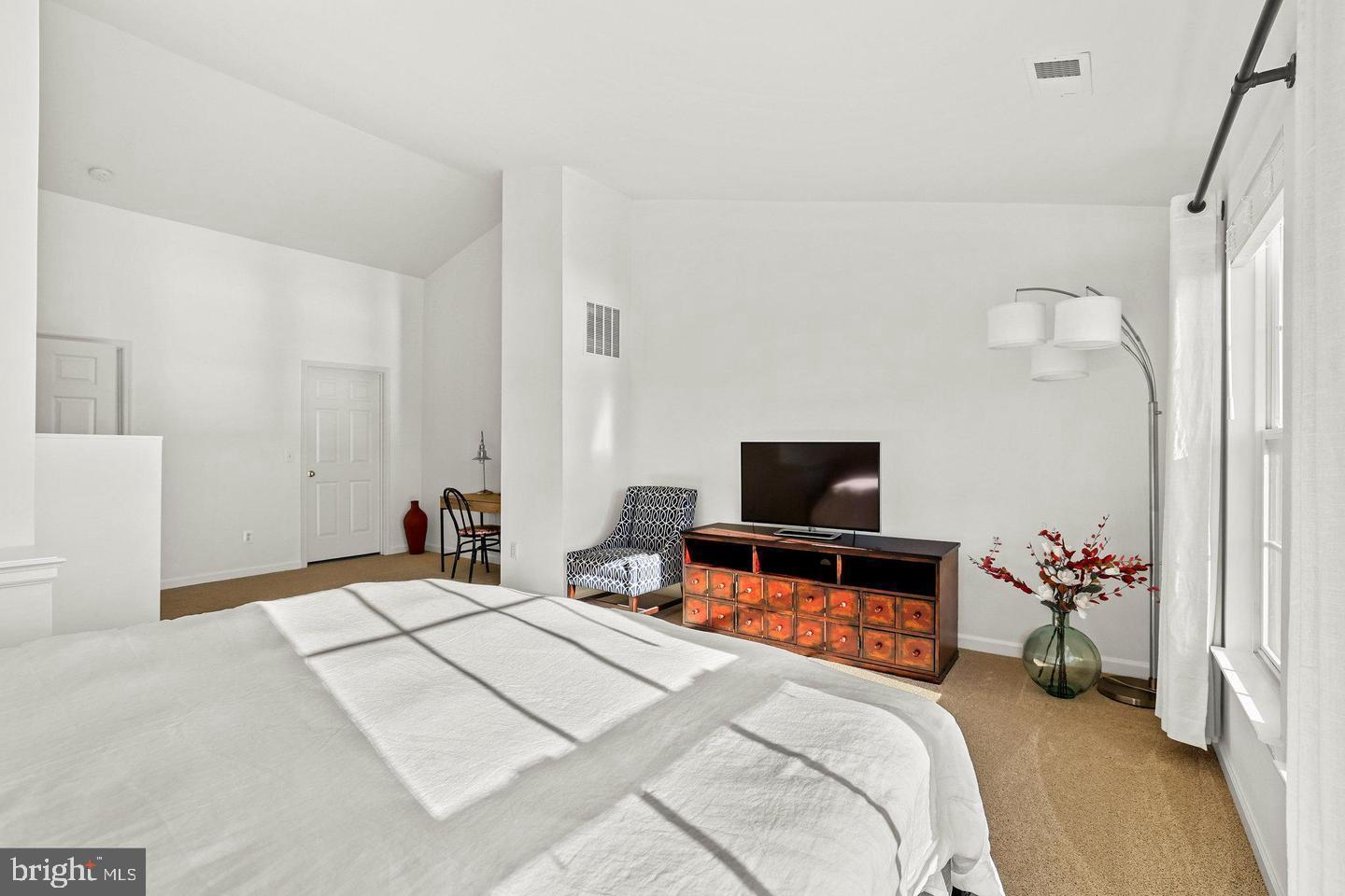 ASHBROOK VILLAGE - Residential Lease