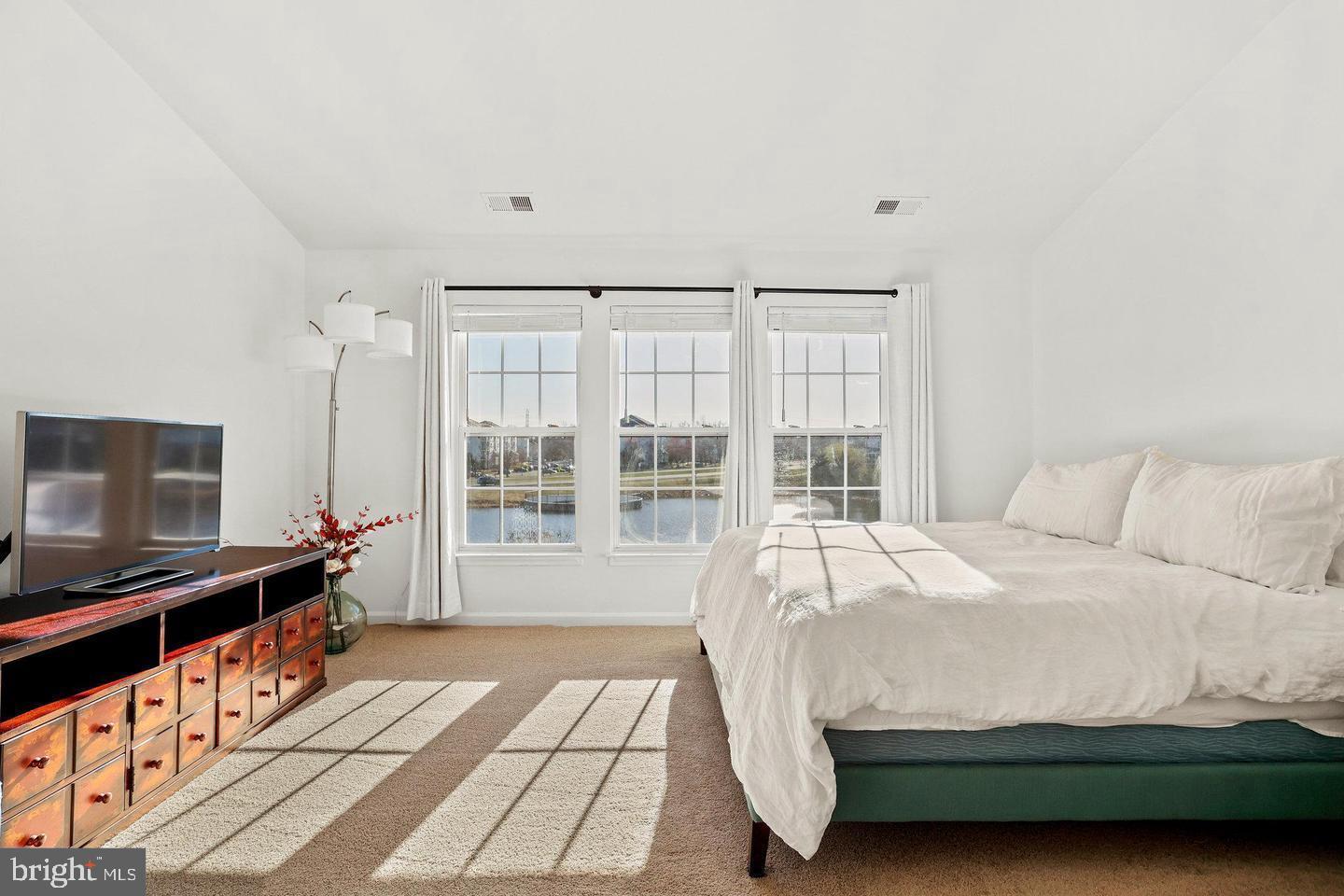 ASHBROOK VILLAGE - Residential Lease