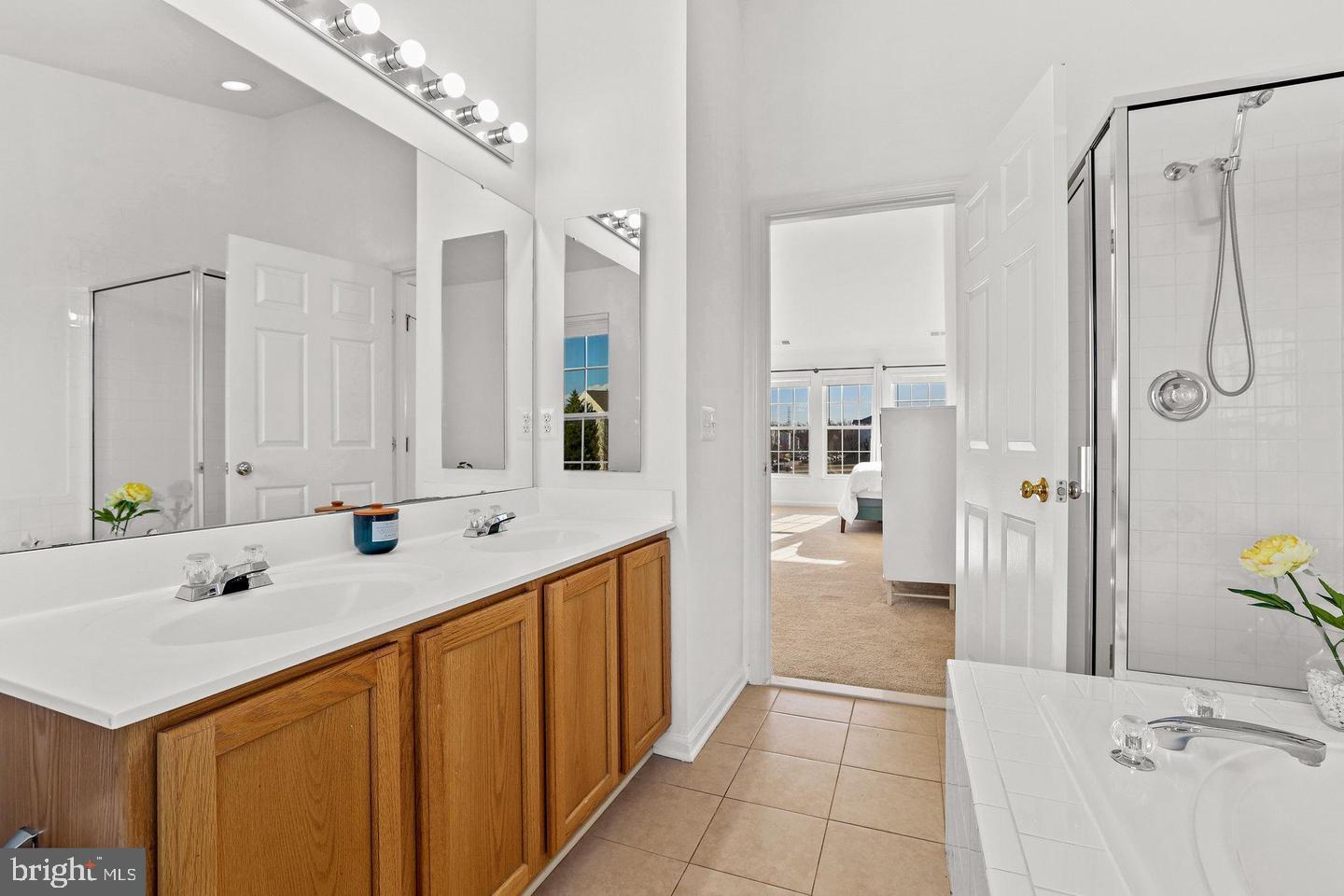 ASHBROOK VILLAGE - Residential Lease