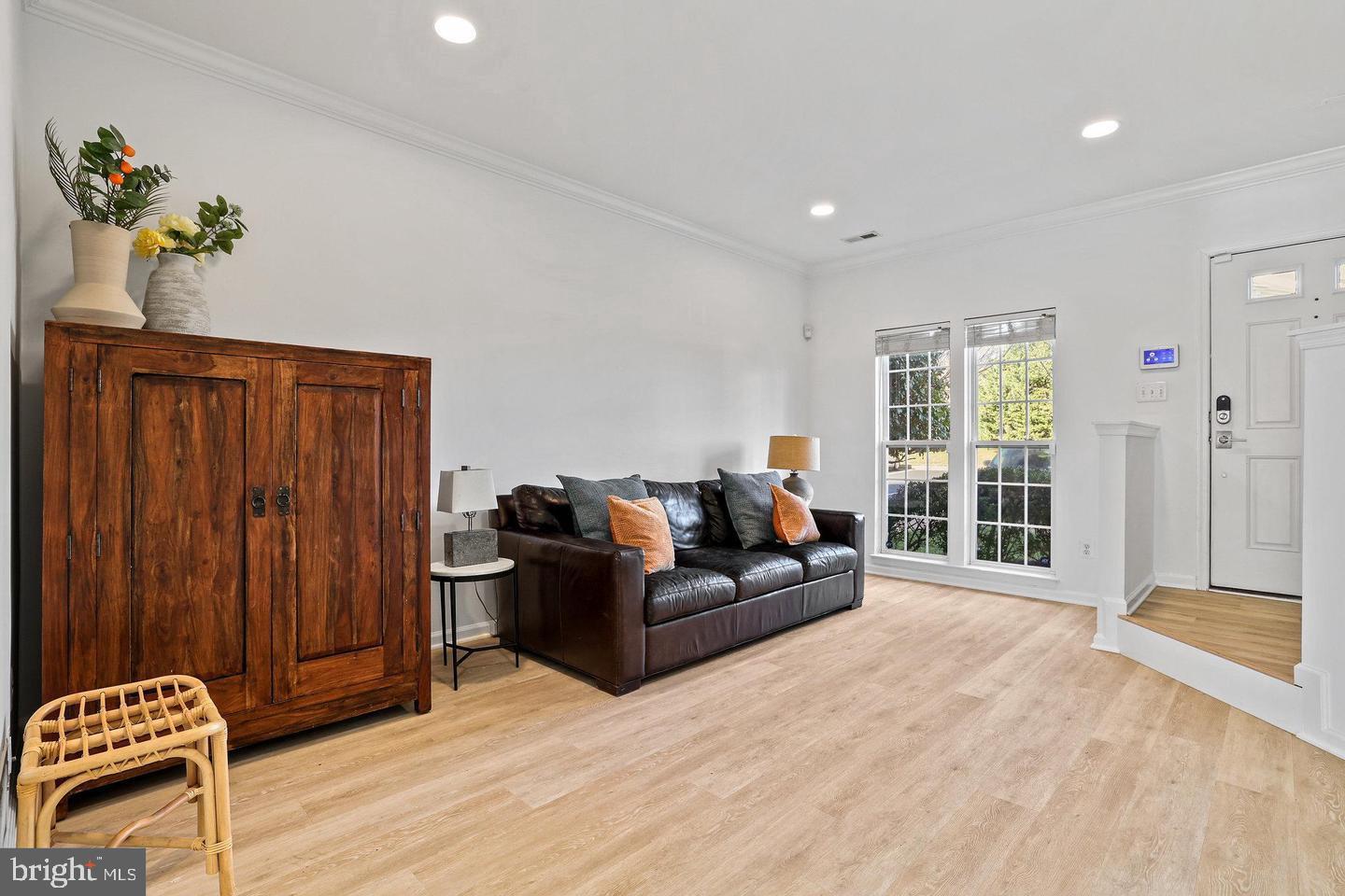 ASHBROOK VILLAGE - Residential Lease