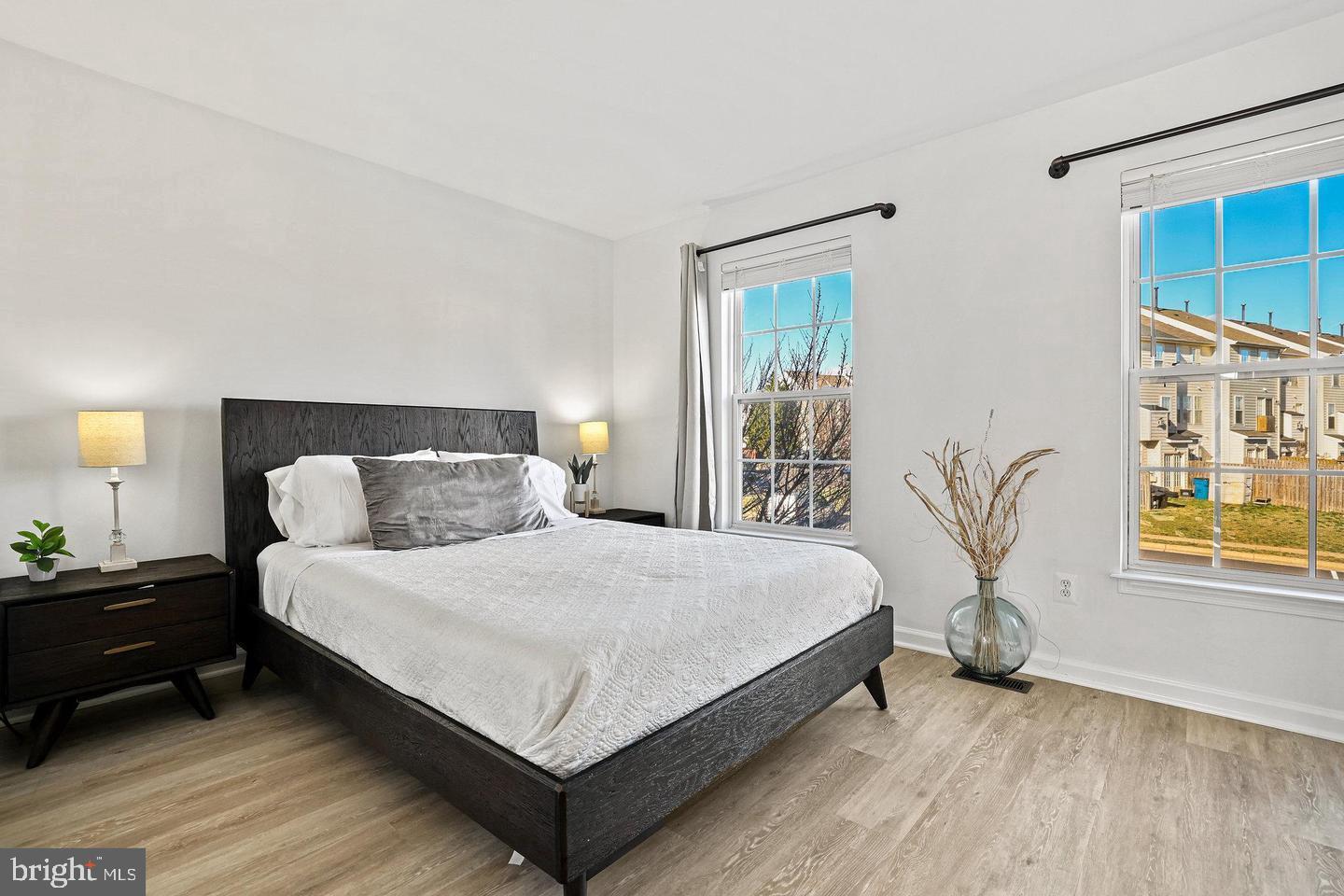 ASHBROOK VILLAGE - Residential Lease