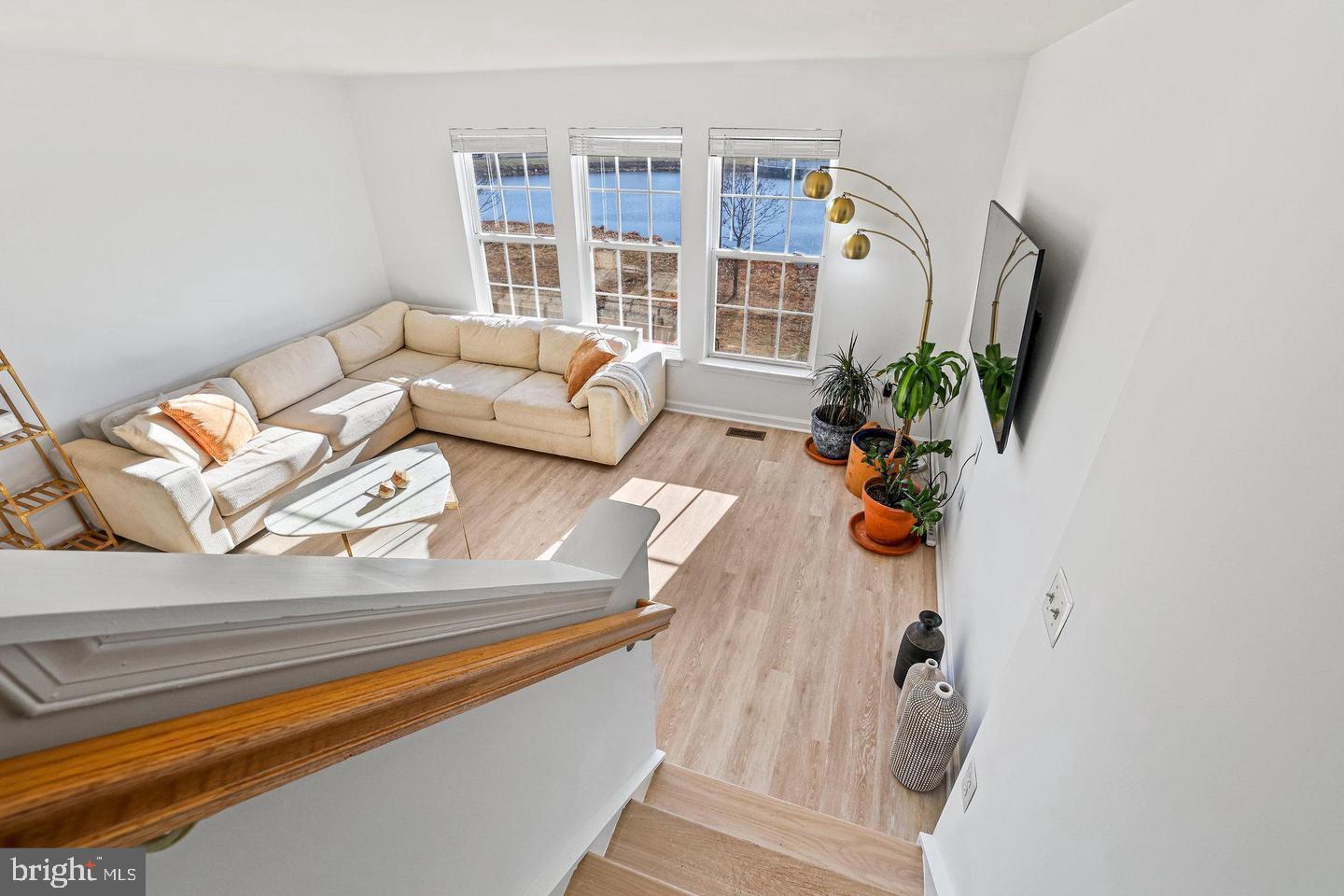 ASHBROOK VILLAGE - Residential Lease