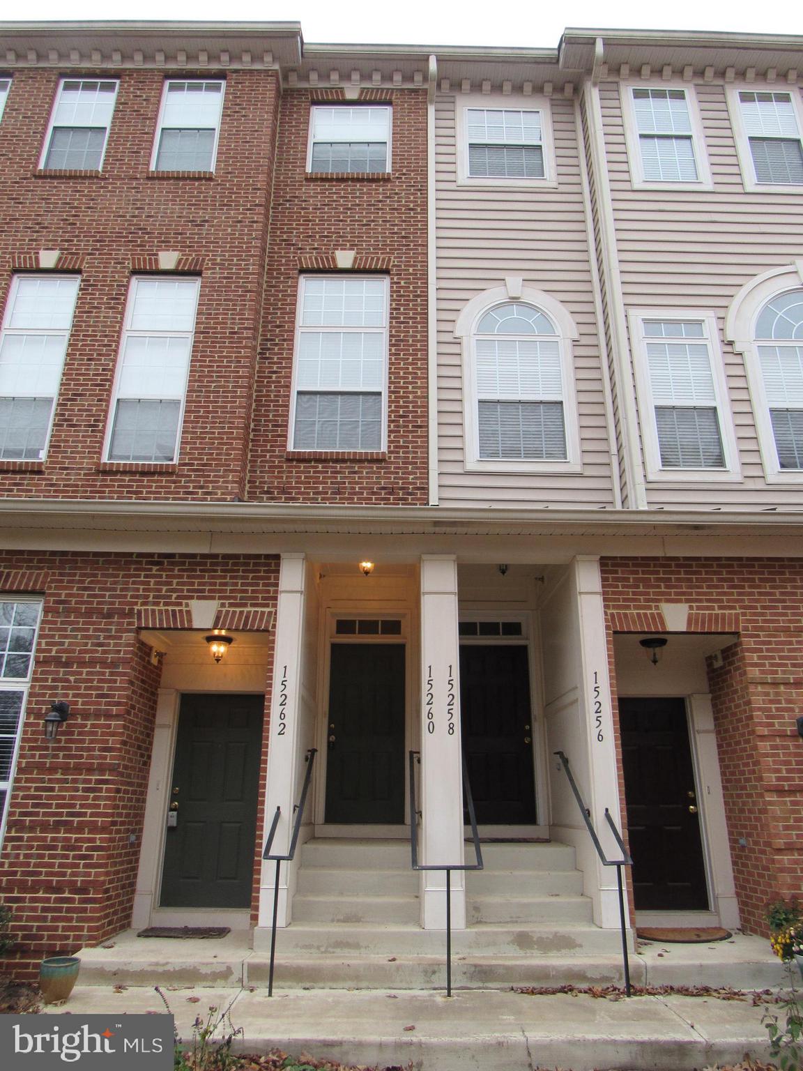Beautiful condo with open floor plan in sought after community. Open kitchen with granite, 42 inch cabinets, gas range, gleaming hardwood floors, attached garage with ceiling storage, tons of light and much more. Call us for more info!