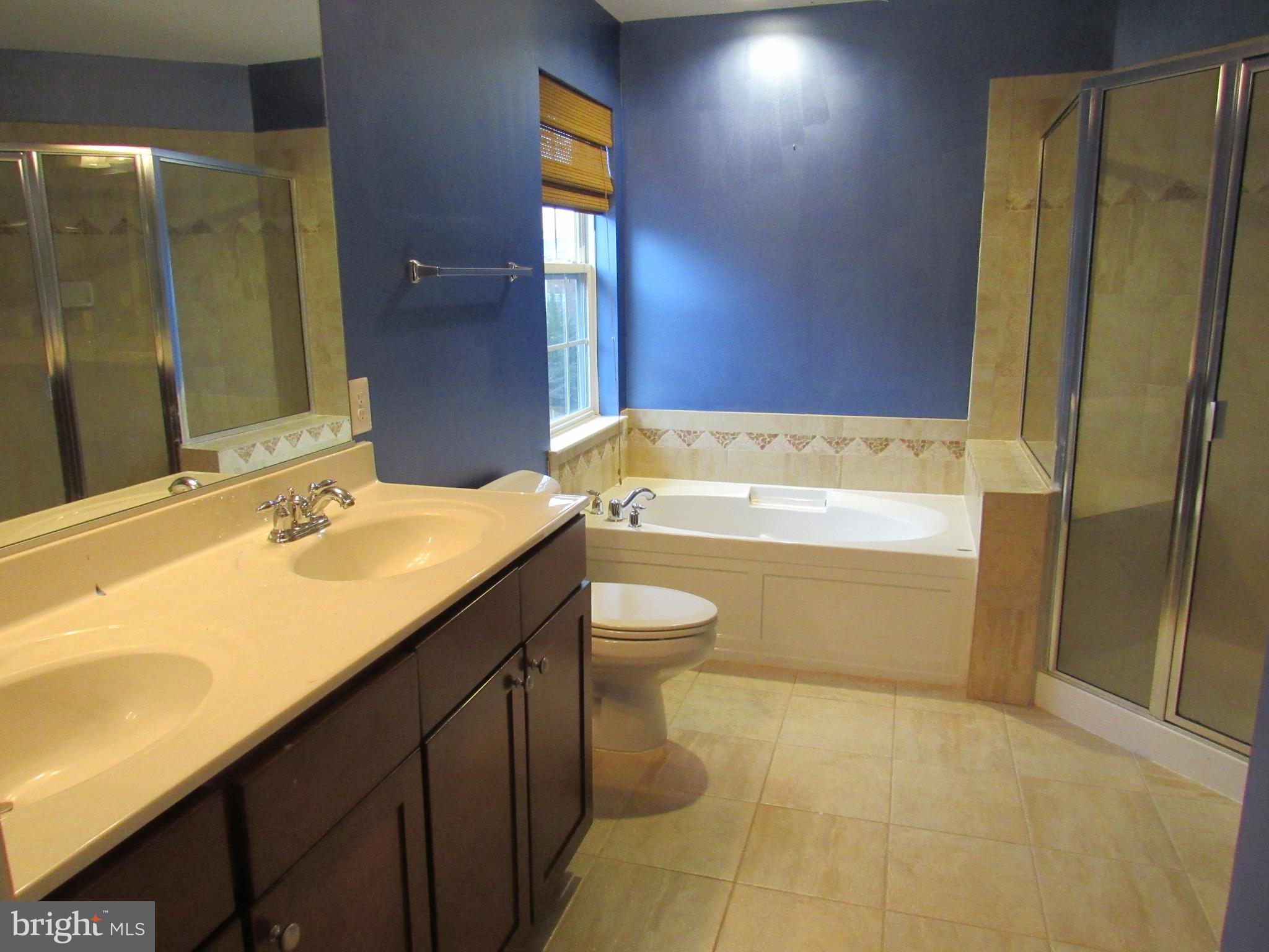 MARKET CENTER CONDOMINIUM - Residential