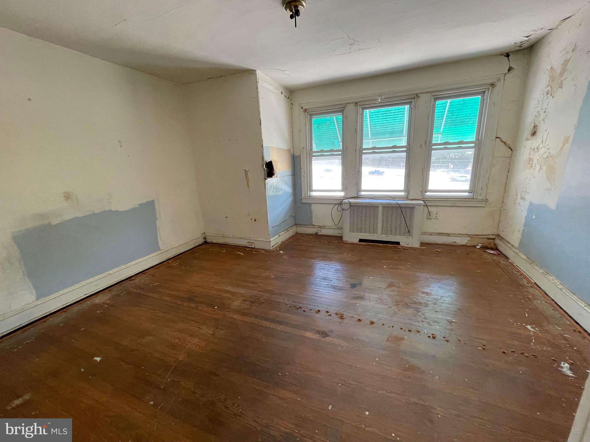OVERBROOK - Residential
