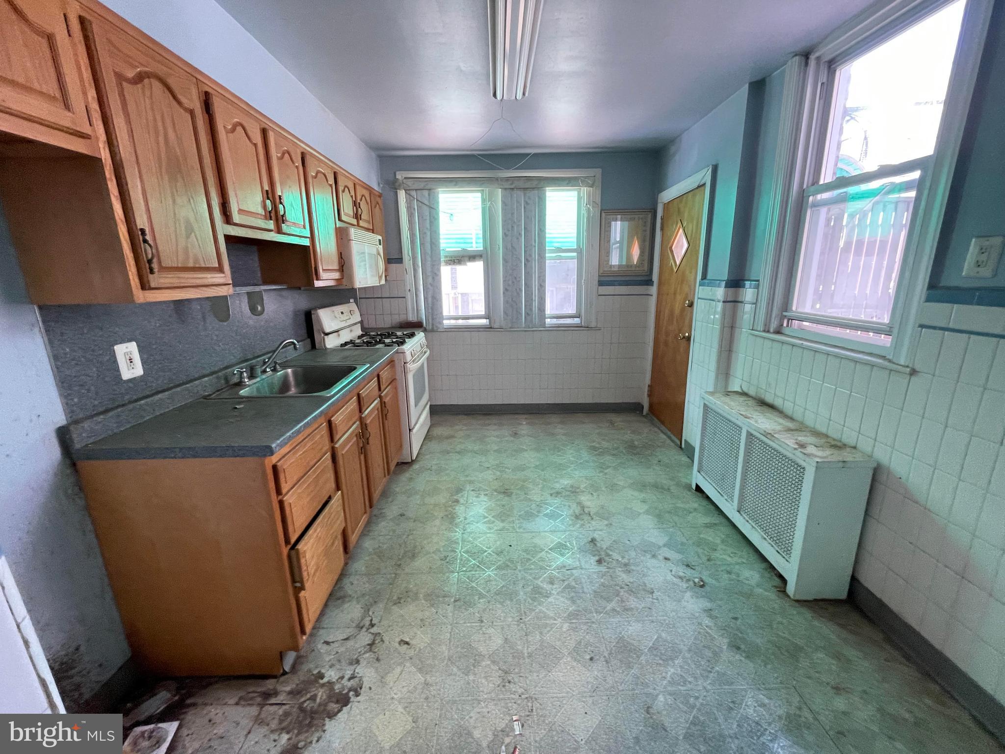 OVERBROOK - Residential