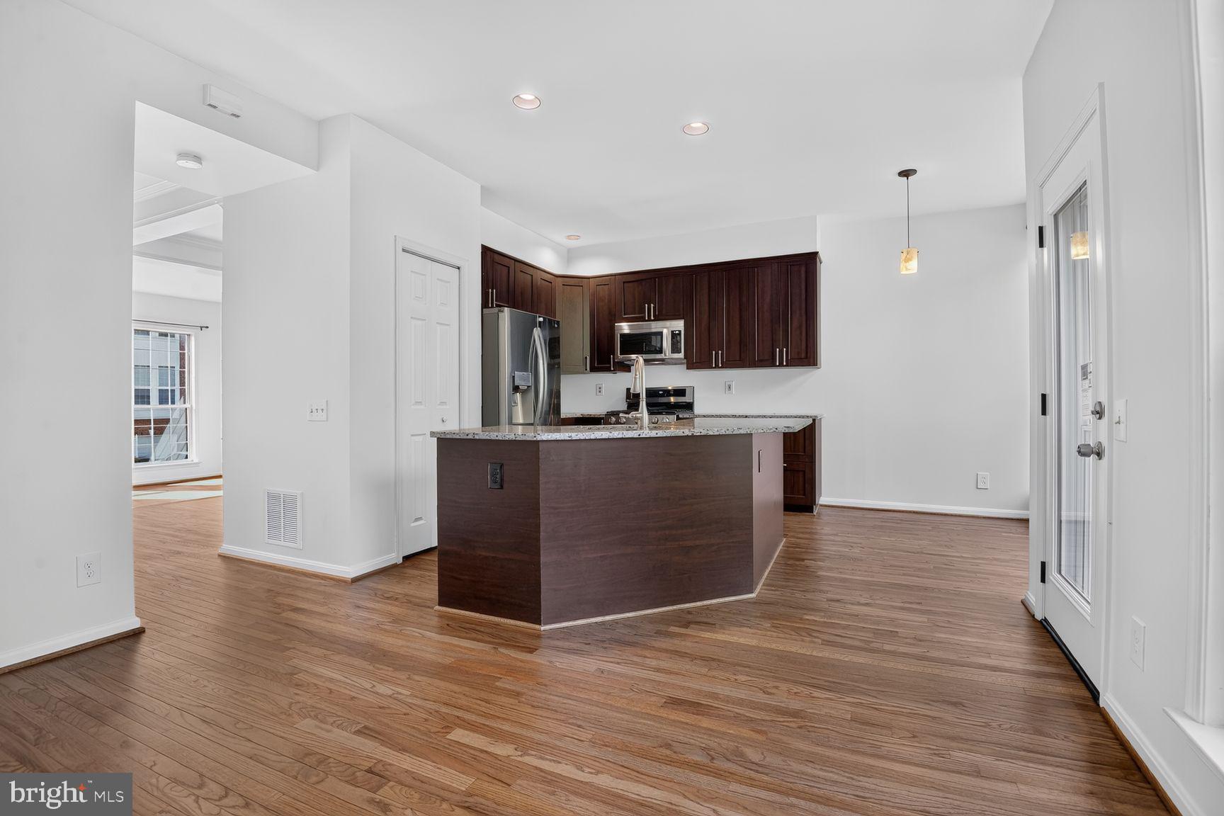 CASCADES LOWES ISLAND - Residential