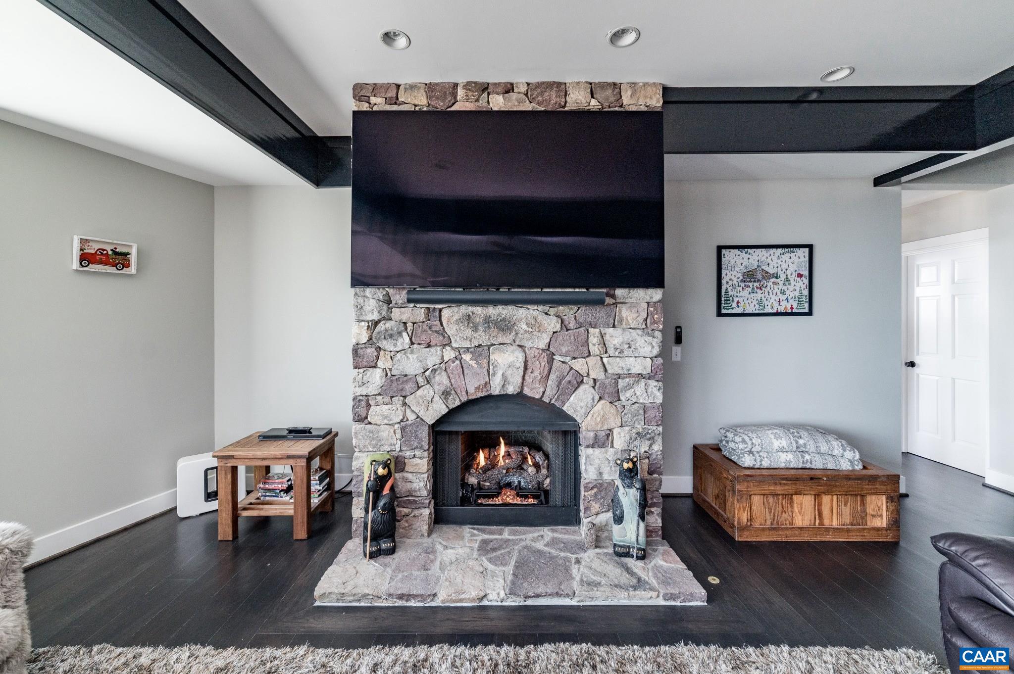 WINTERGREEN RESORT - Residential
