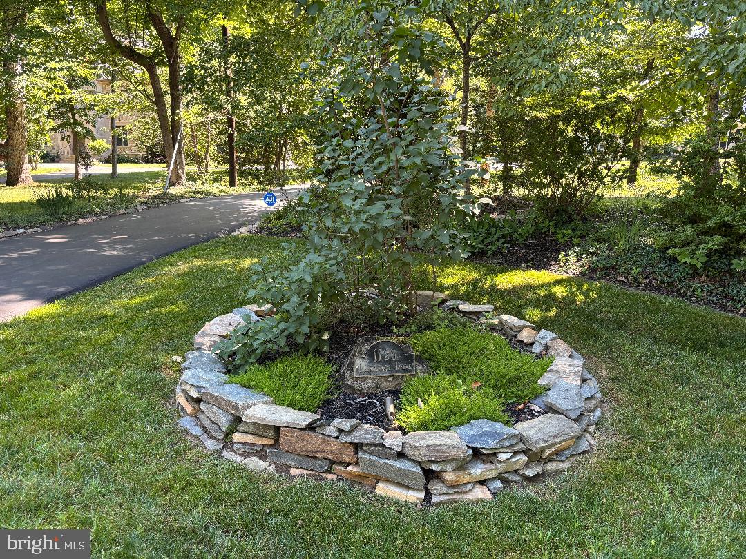 WOODHAVEN - Residential