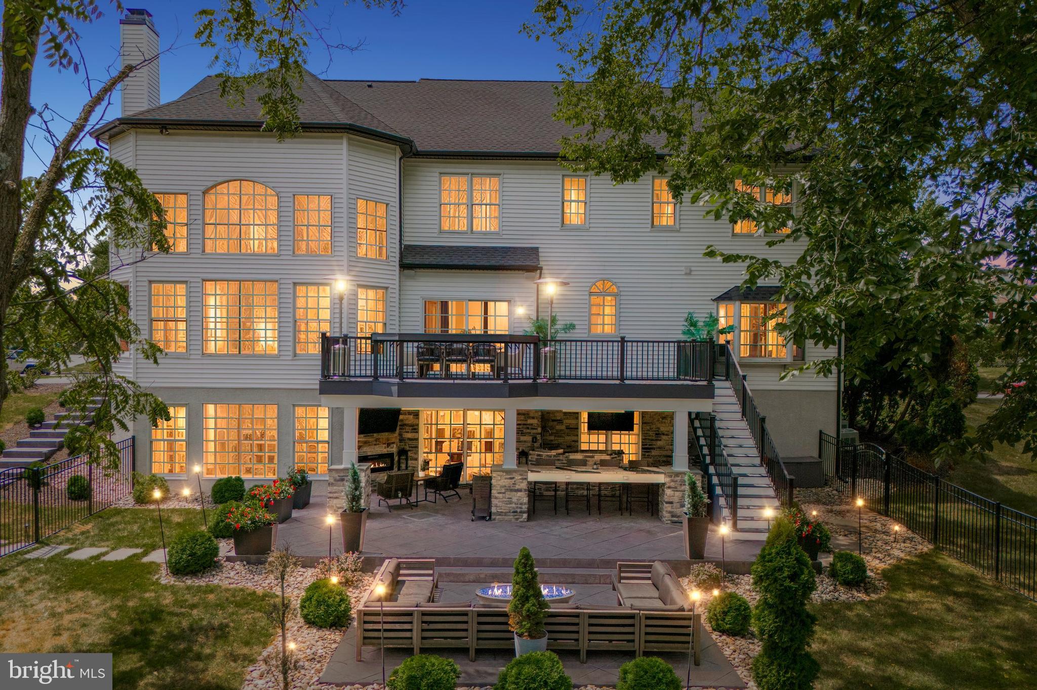 ESTSATFARAWAYFARMS - Residential