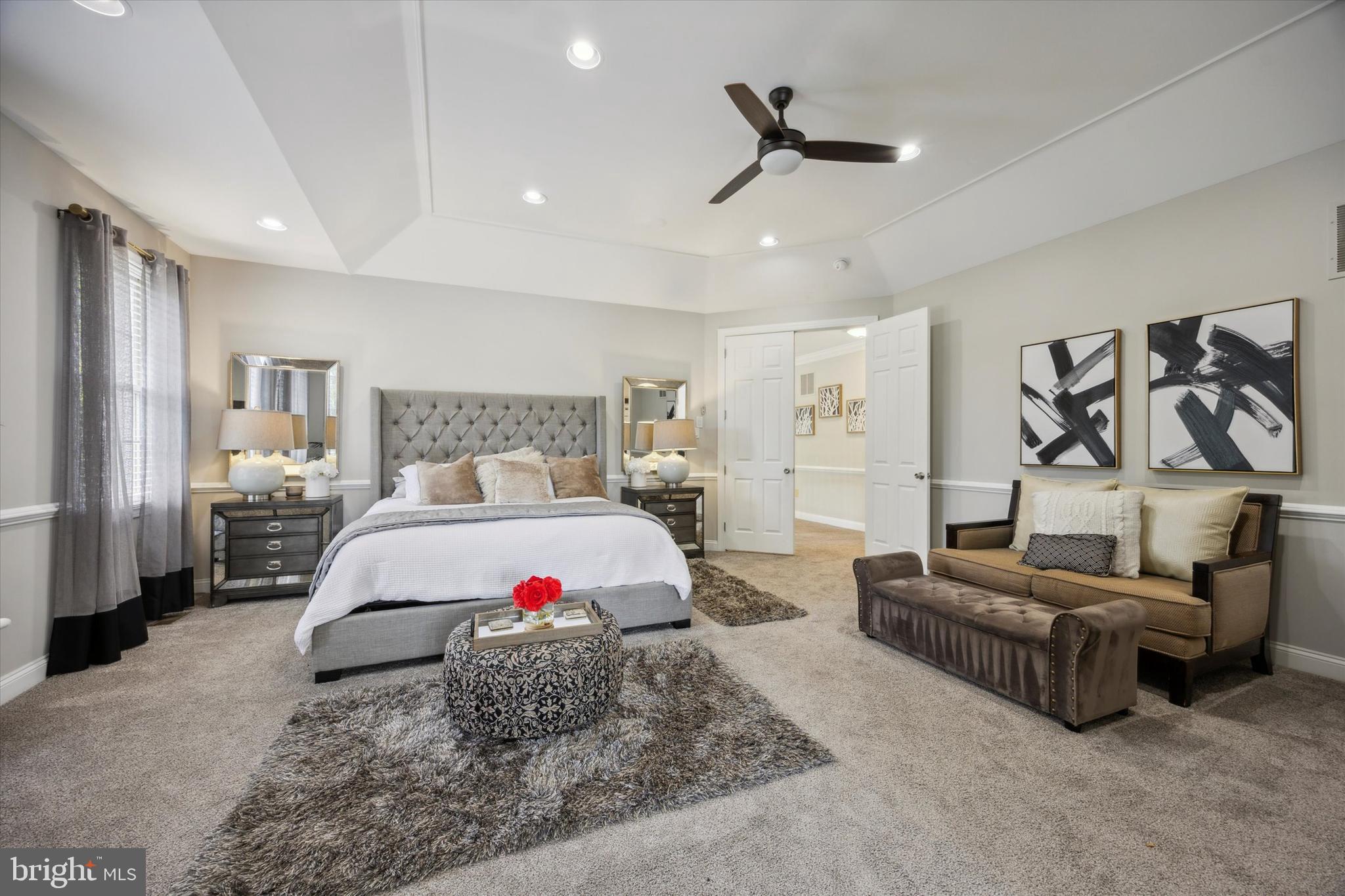 ESTSATFARAWAYFARMS - Residential