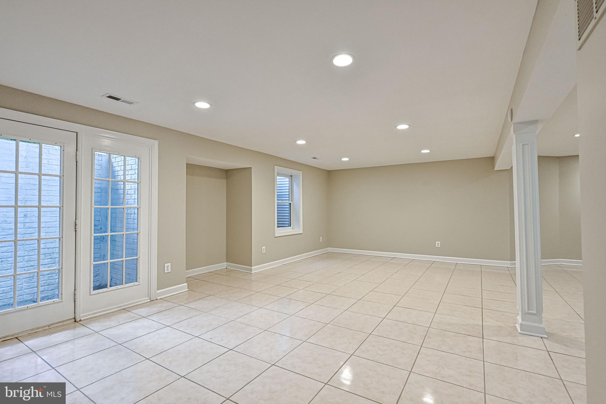 PROVIDENCE FOREST - Residential
