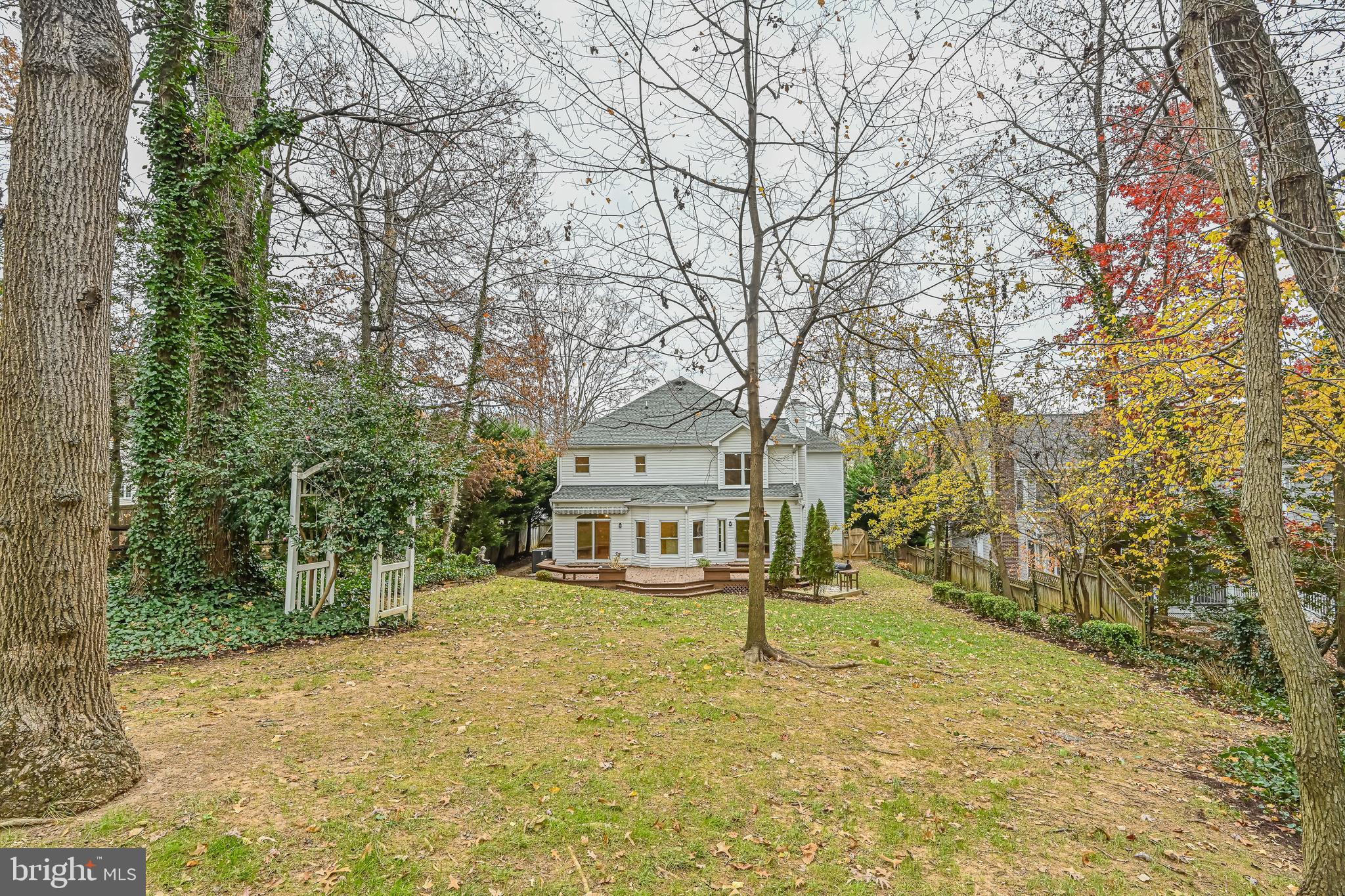 PROVIDENCE FOREST - Residential