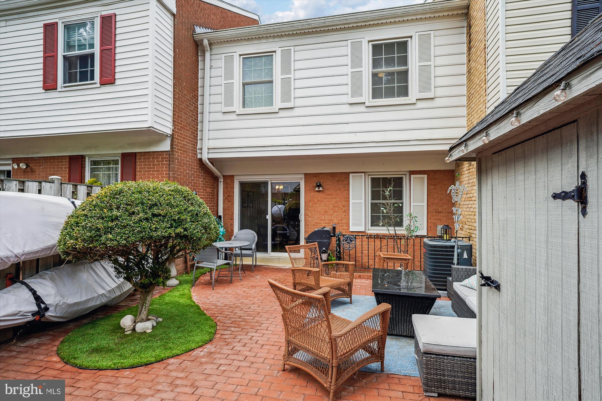 DIAMOND FARM - Residential
