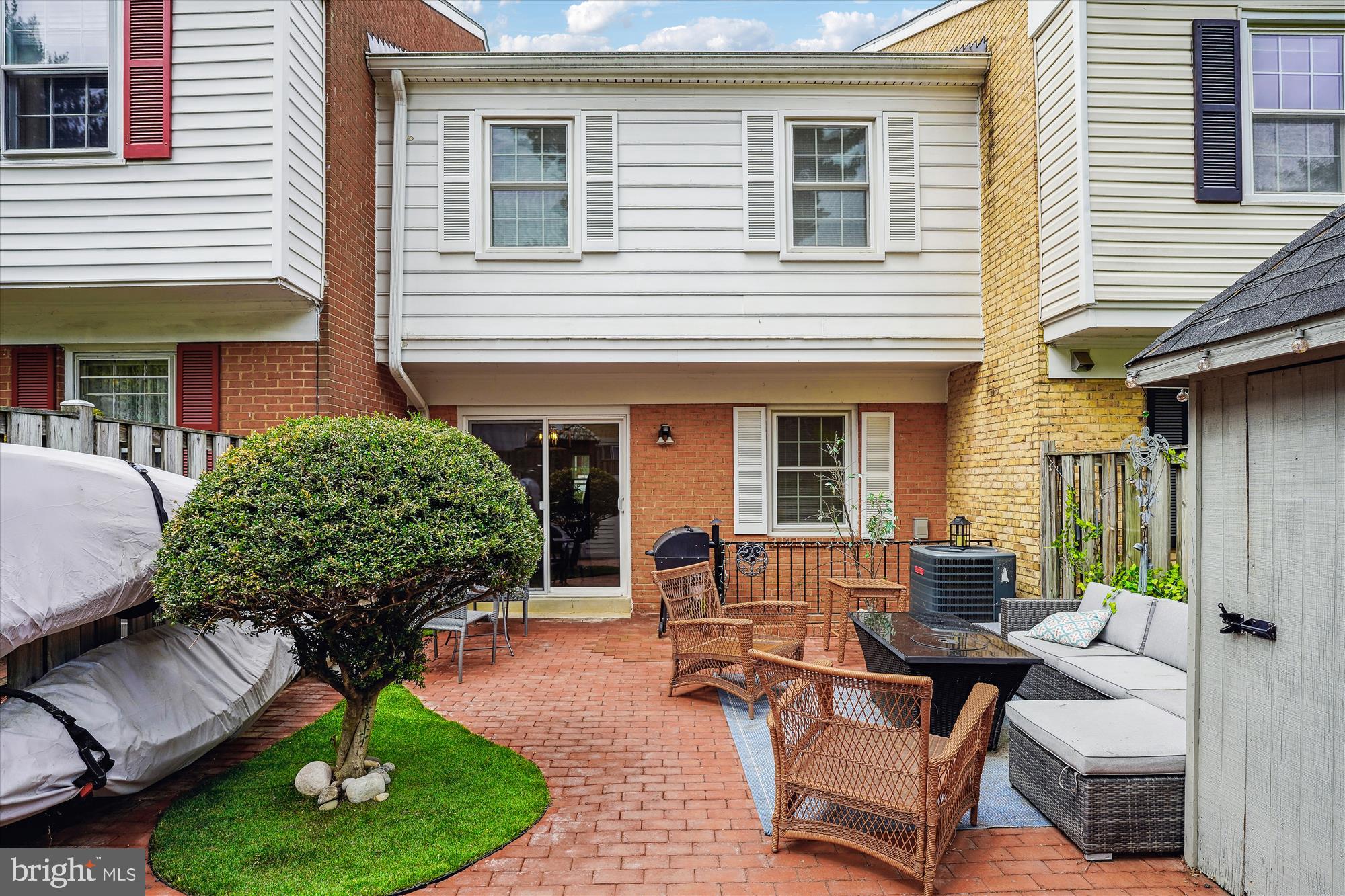 DIAMOND FARM - Residential
