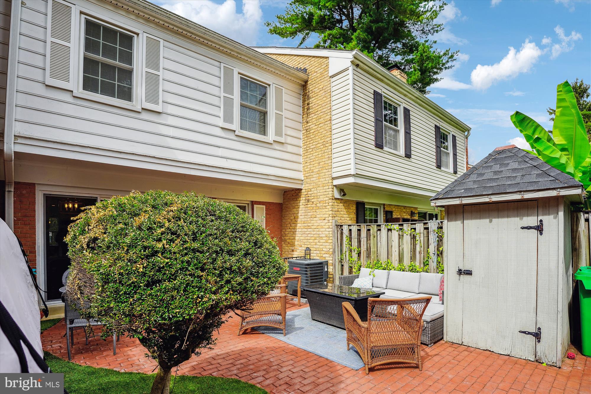 DIAMOND FARM - Residential