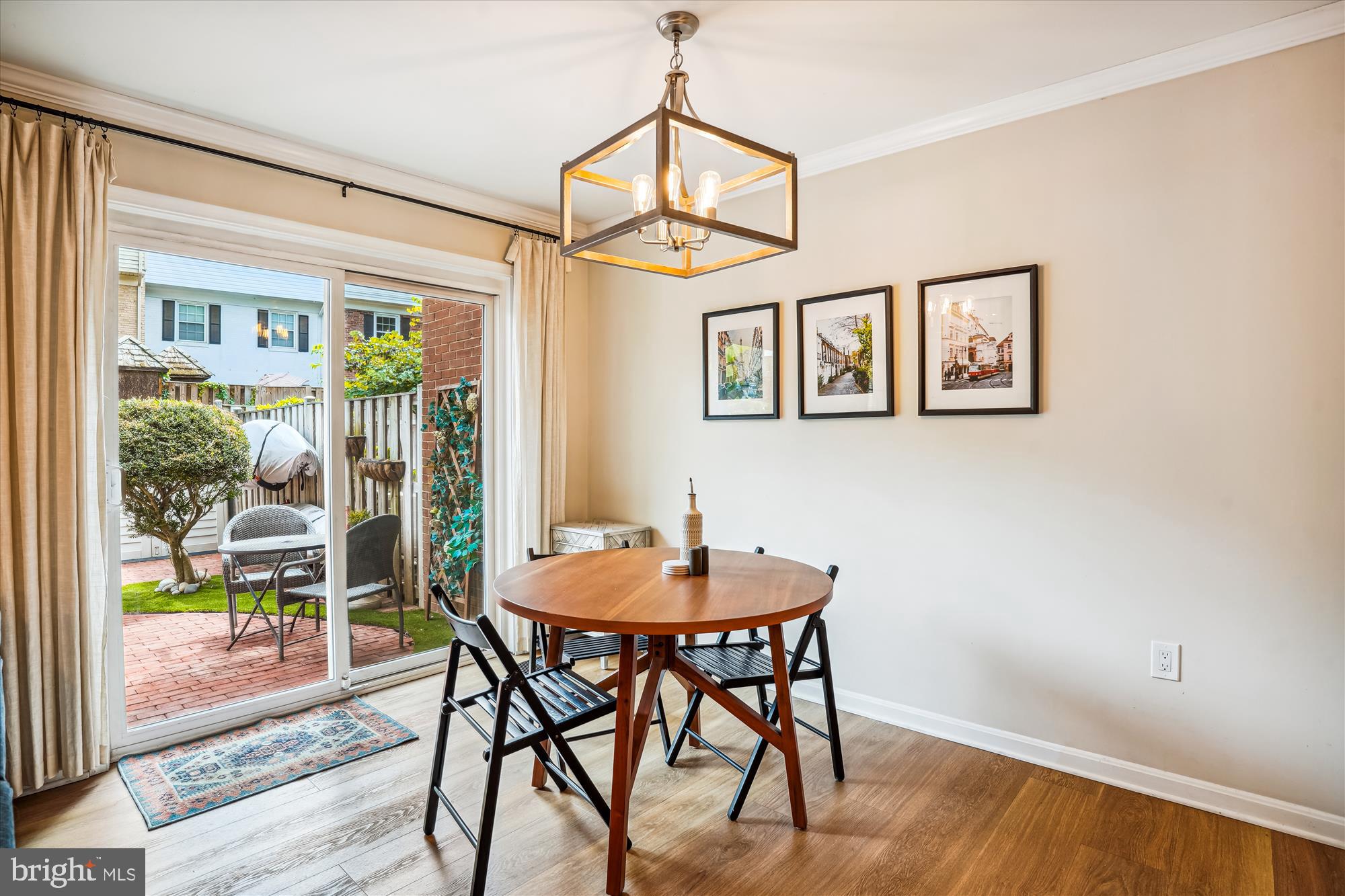 DIAMOND FARM - Residential
