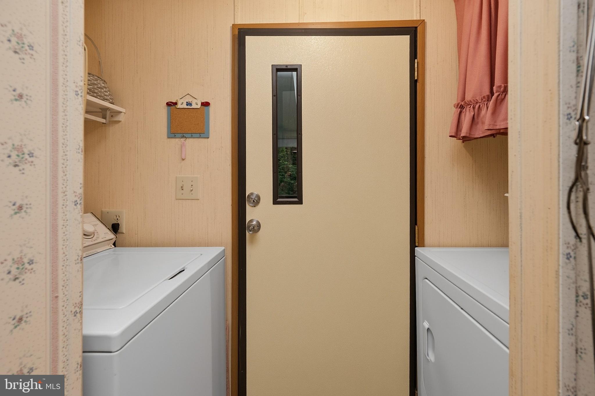 MOSSER RD - Residential