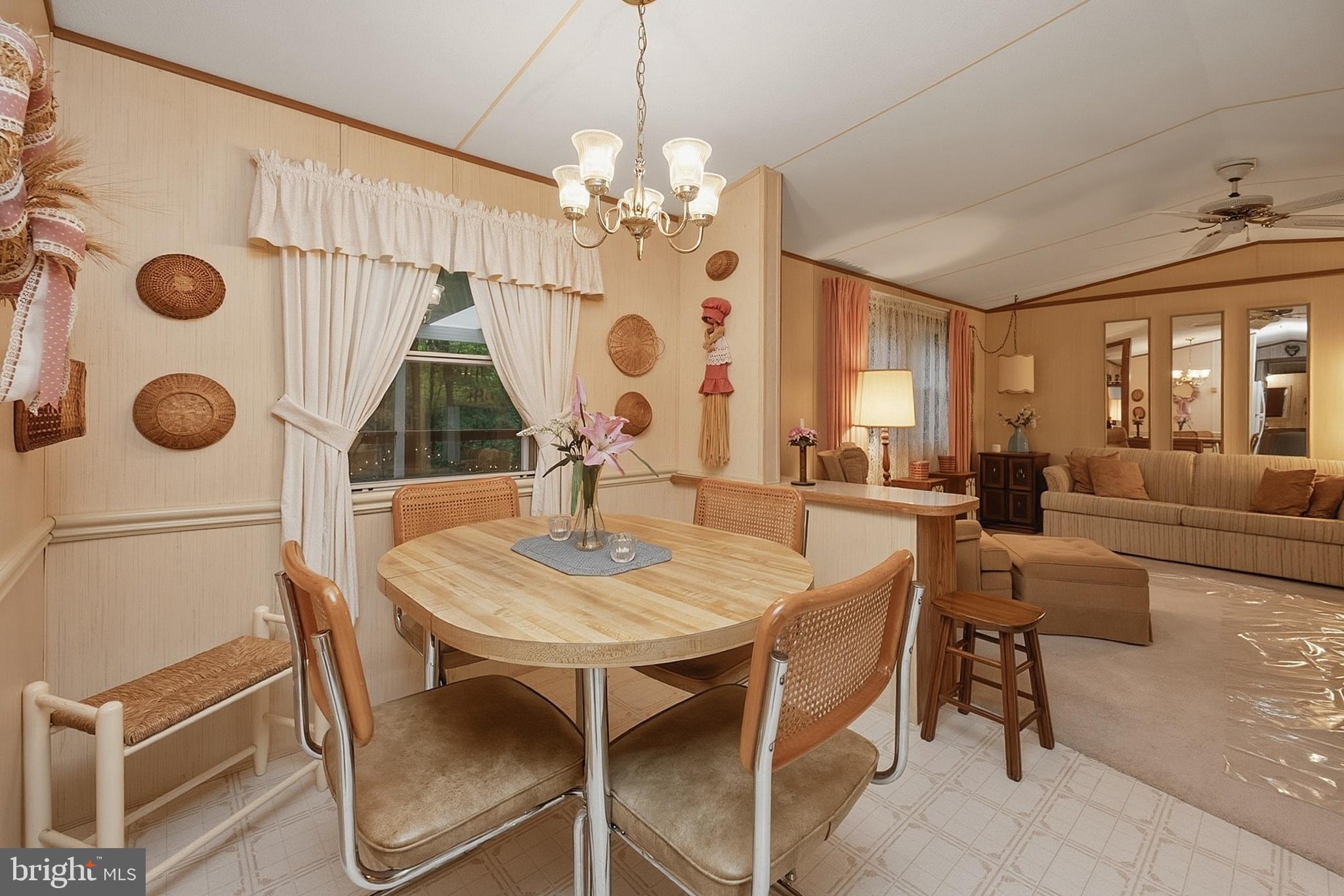 MOSSER RD - Residential