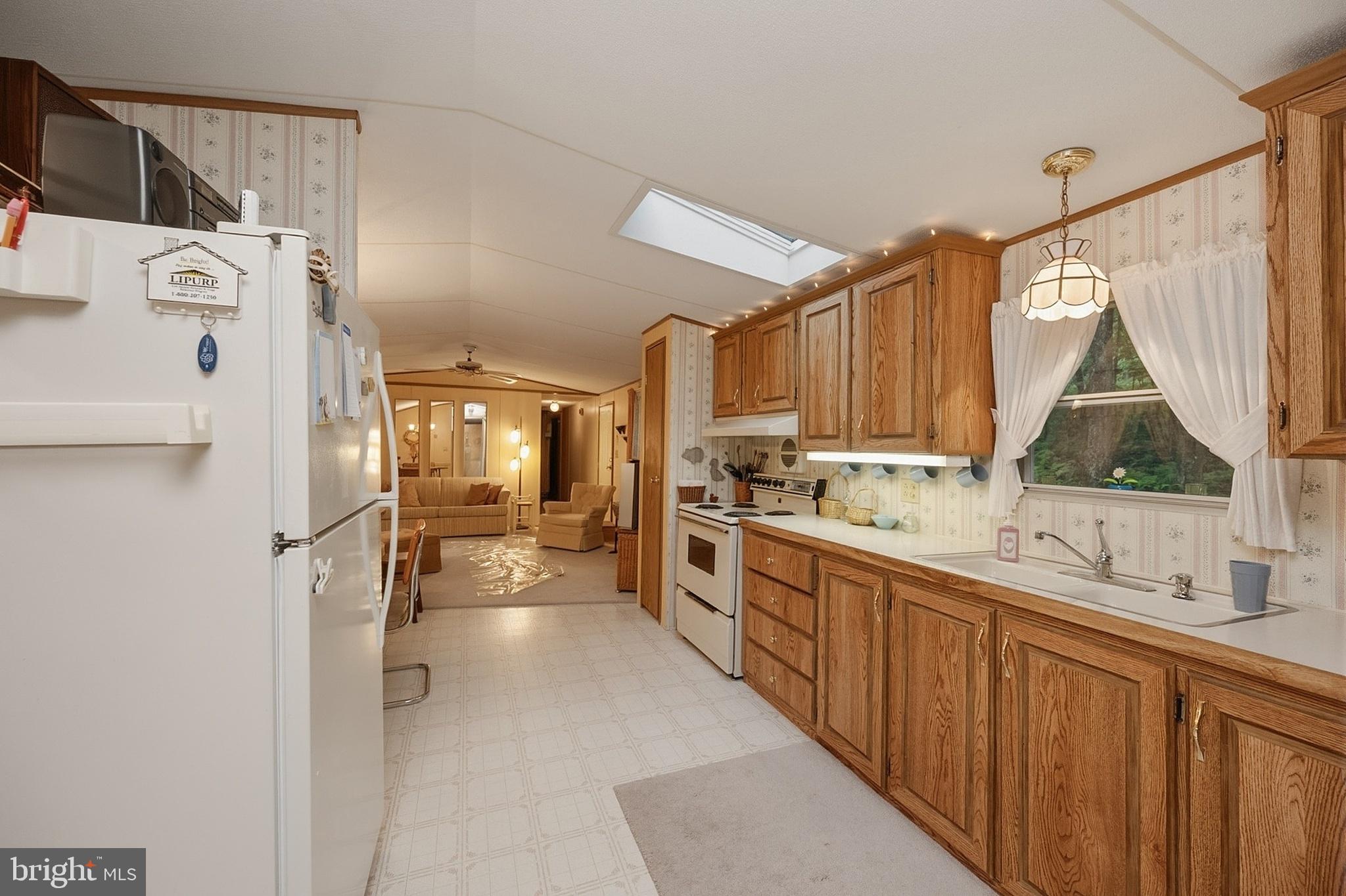 MOSSER RD - Residential