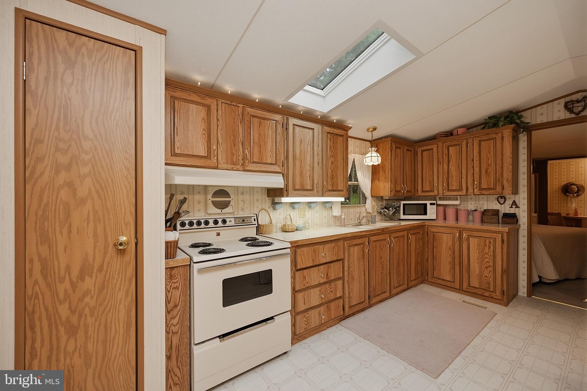 MOSSER RD - Residential